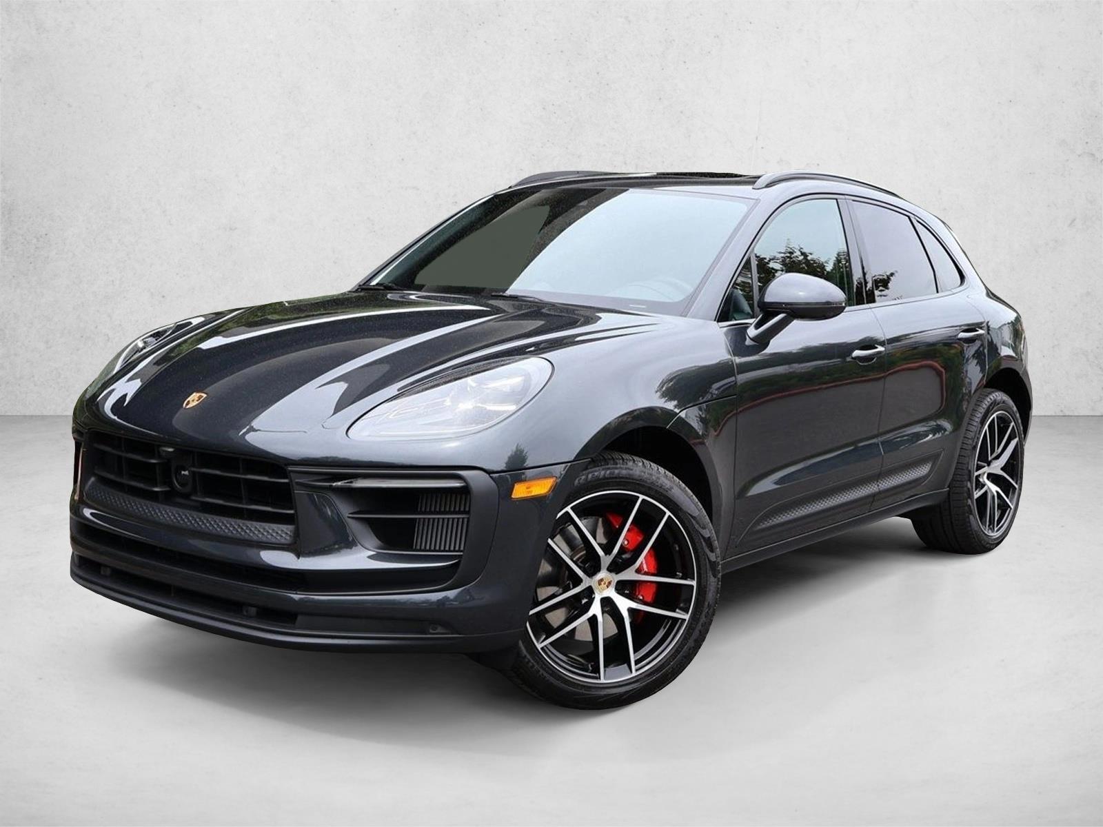 Thumbnail: 2025 Porsche Macan - 1