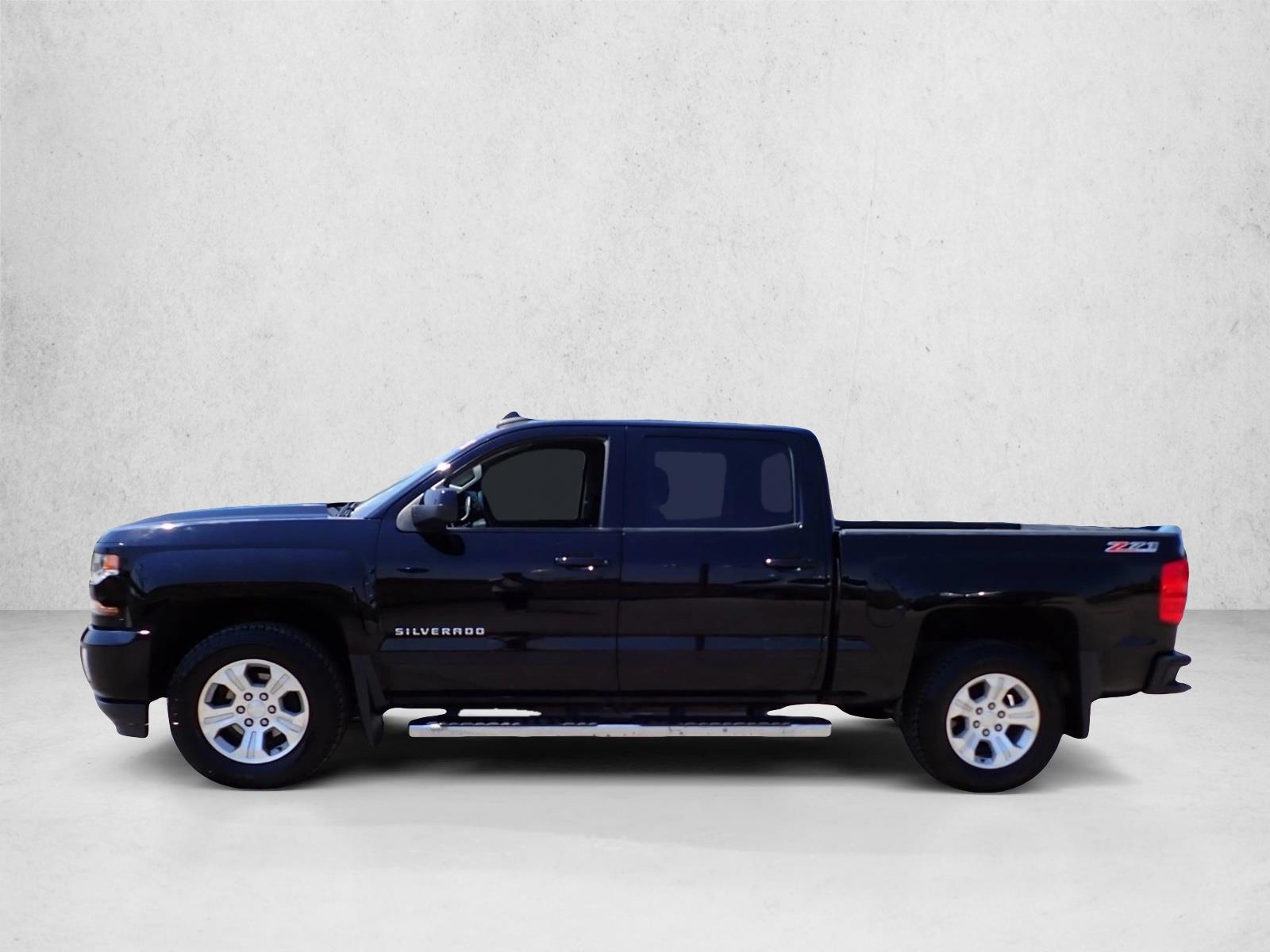 Thumbnail: 2017 Chevrolet Silverado 1500 - 2