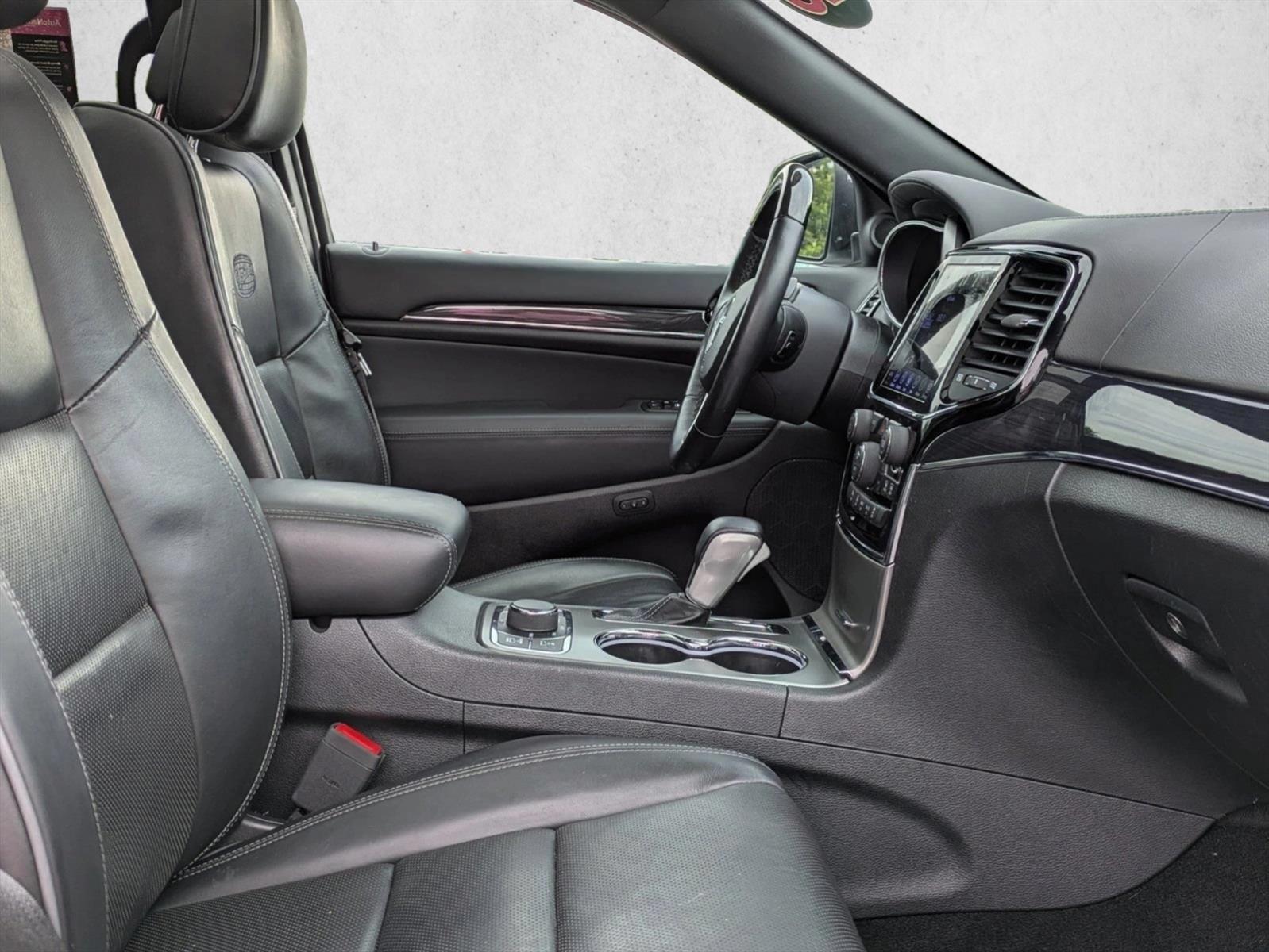 2020 Jeep Grand Cherokee Overland - Photo 26