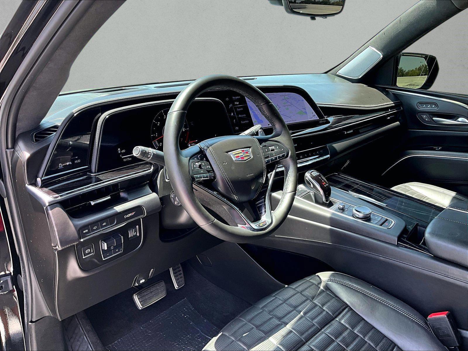 2023 Cadillac Escalade ESV V-Series - Photo 14
