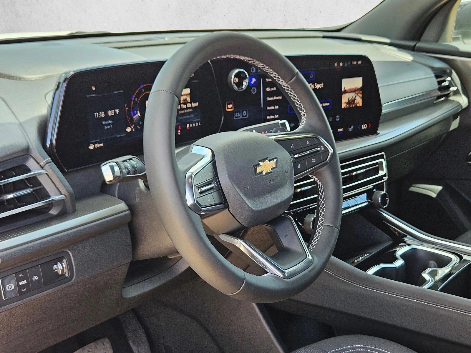 Thumbnail: 2026 Chevrolet Traverse - 3