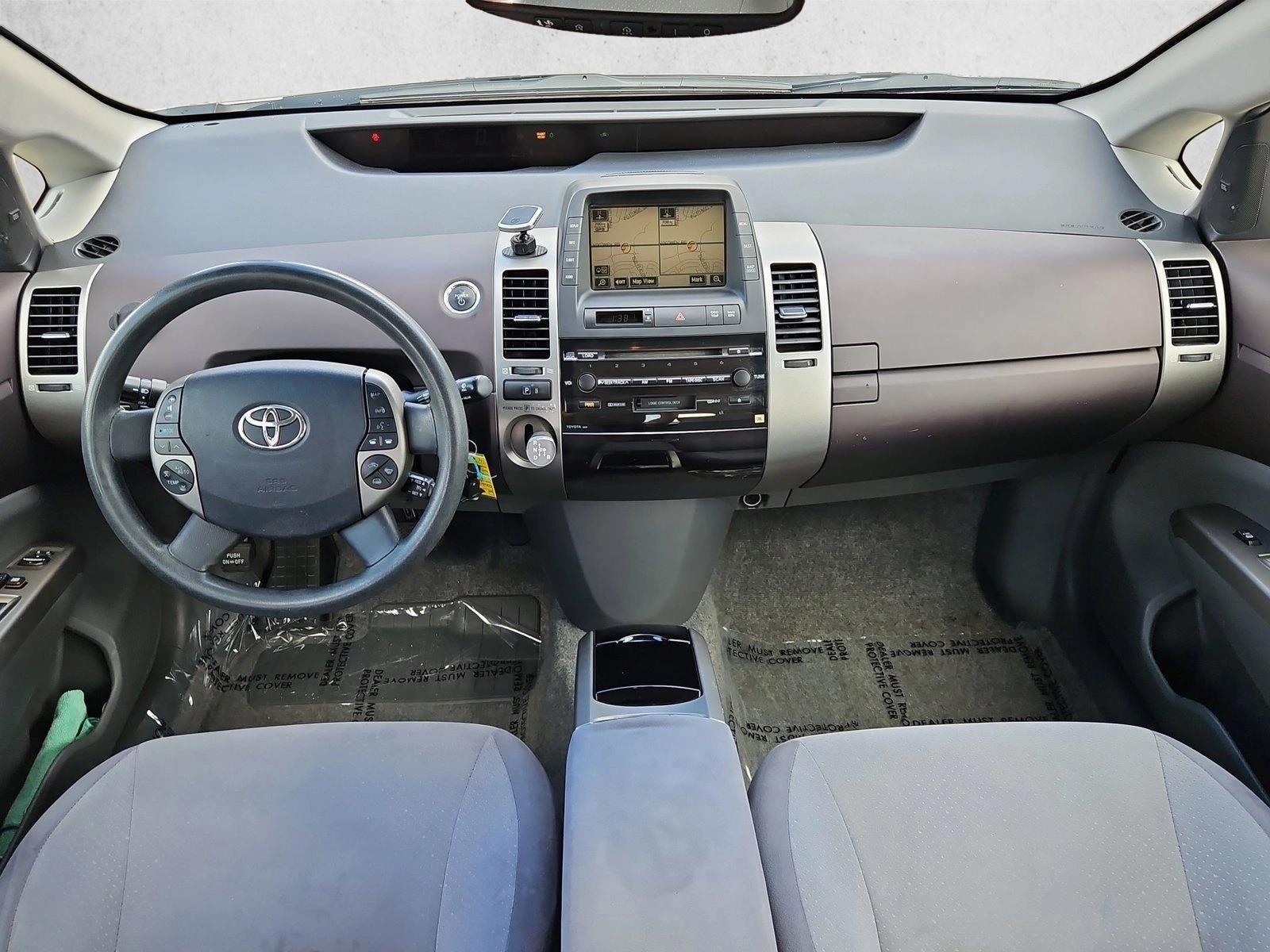 Thumbnail: 2005 Toyota Prius - 3