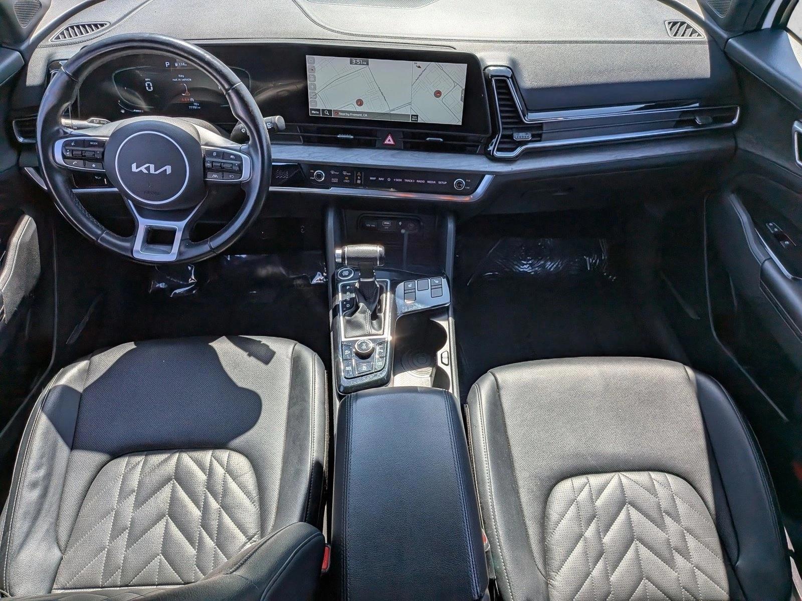 Thumbnail: 2023 Kia Sportage - 3