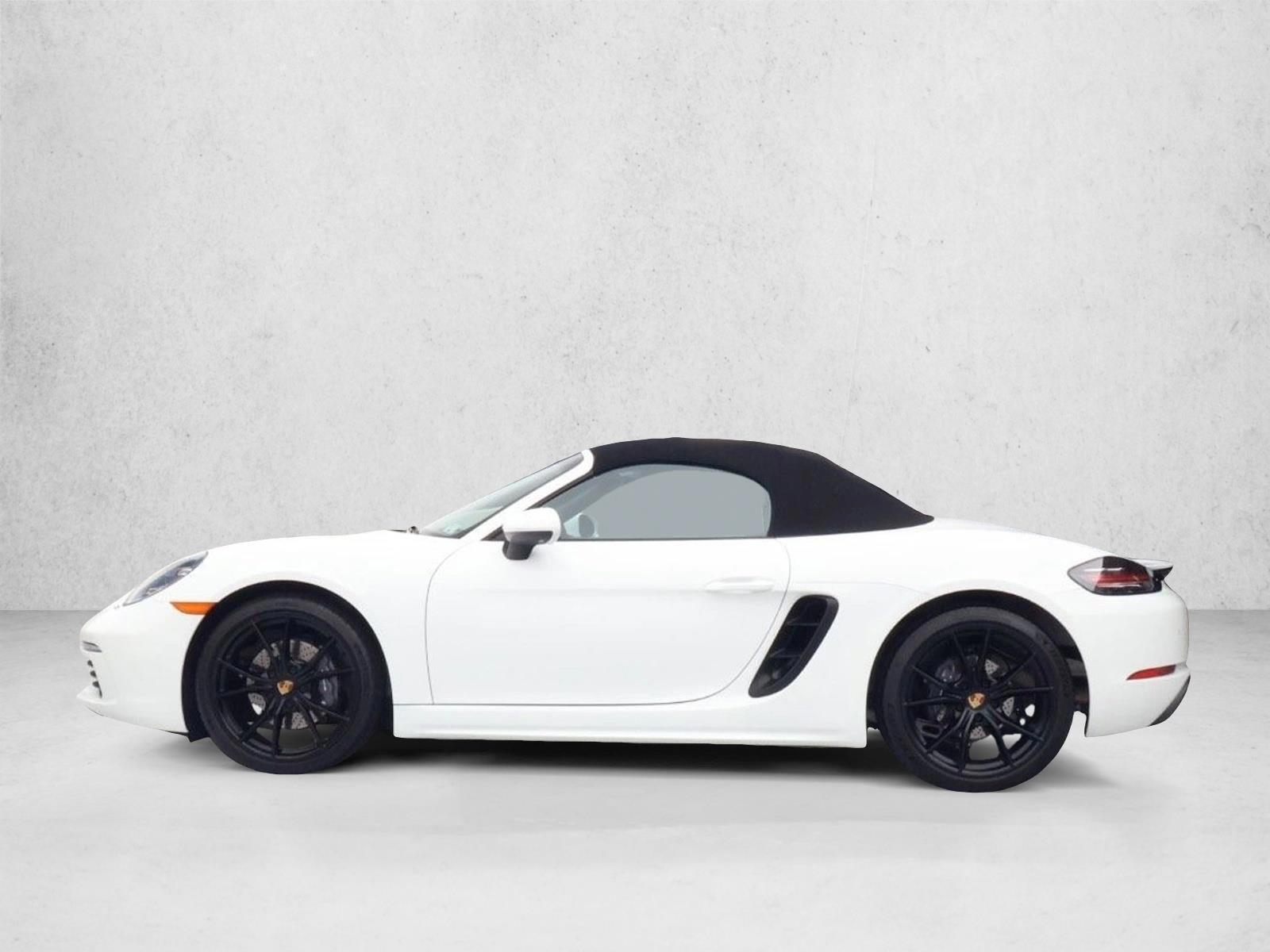 Thumbnail: 2022 Porsche 718 Boxster - 3
