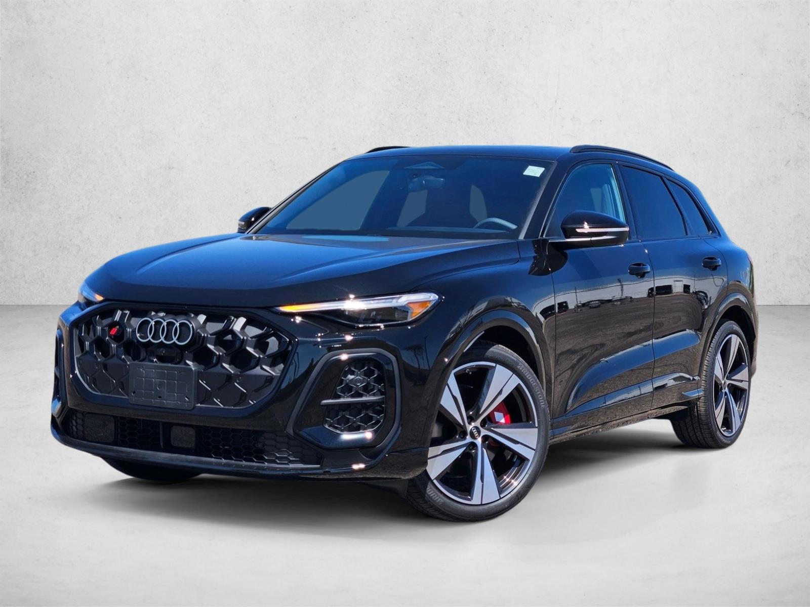 Thumbnail: 2026 Audi SQ5 - 1
