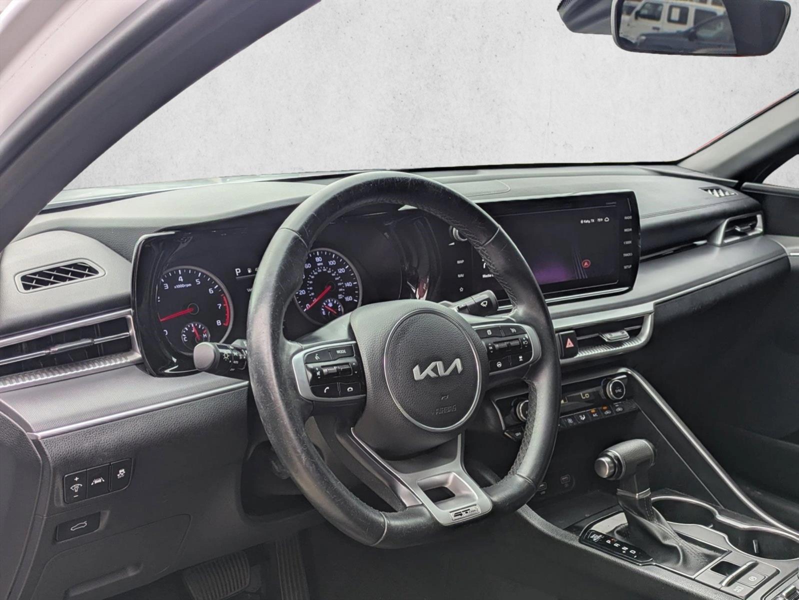 Thumbnail: 2024 Kia K5 - 2