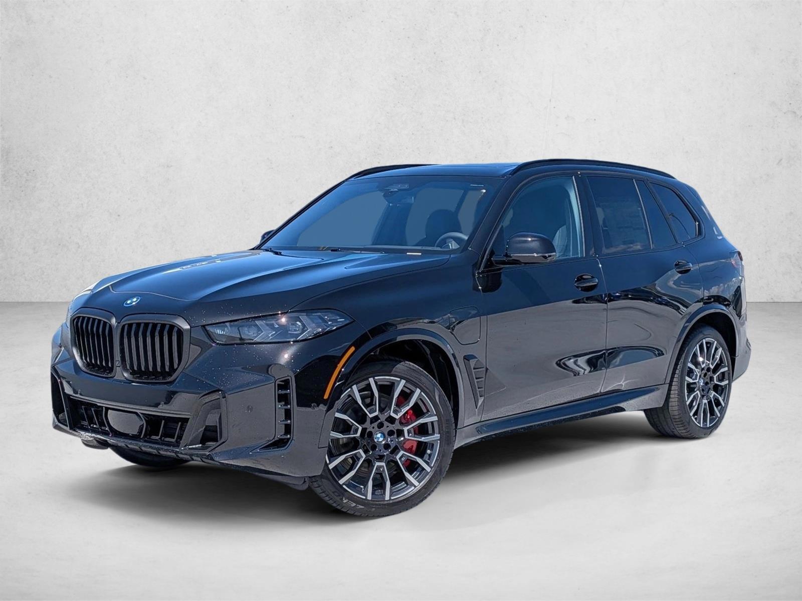 Thumbnail: 2026 BMW X5 - 1