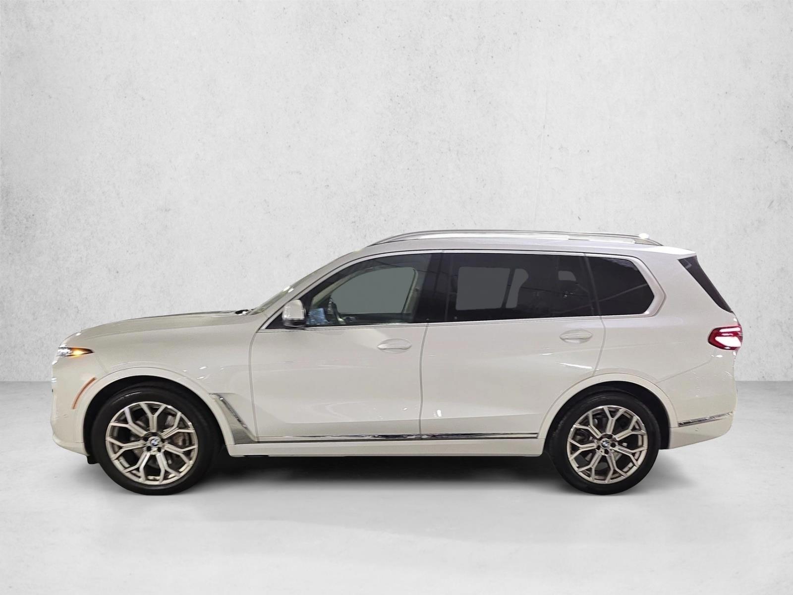 Thumbnail: 2024 BMW X7 - 2