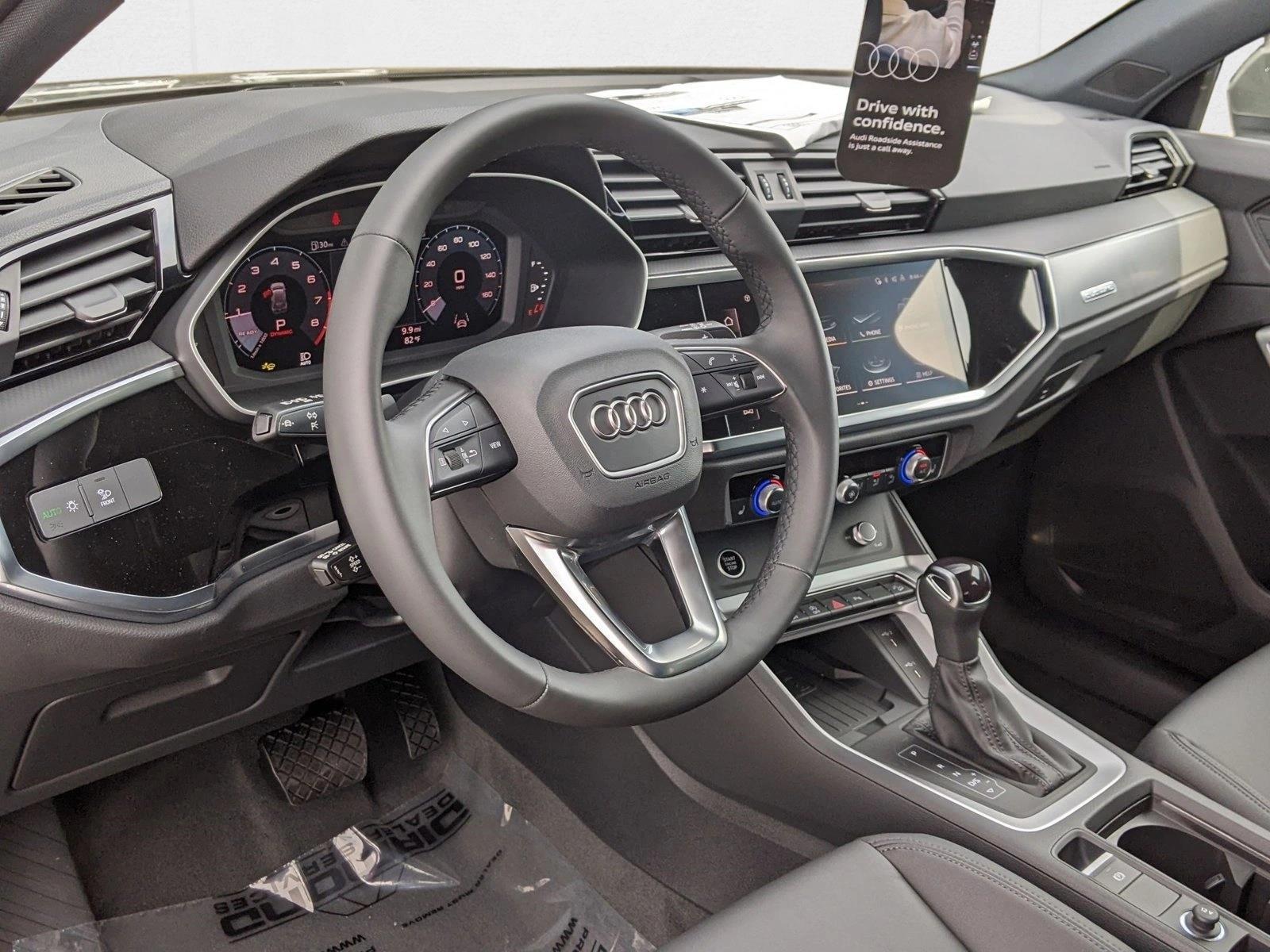 Thumbnail: 2025 Audi Q3 - 3
