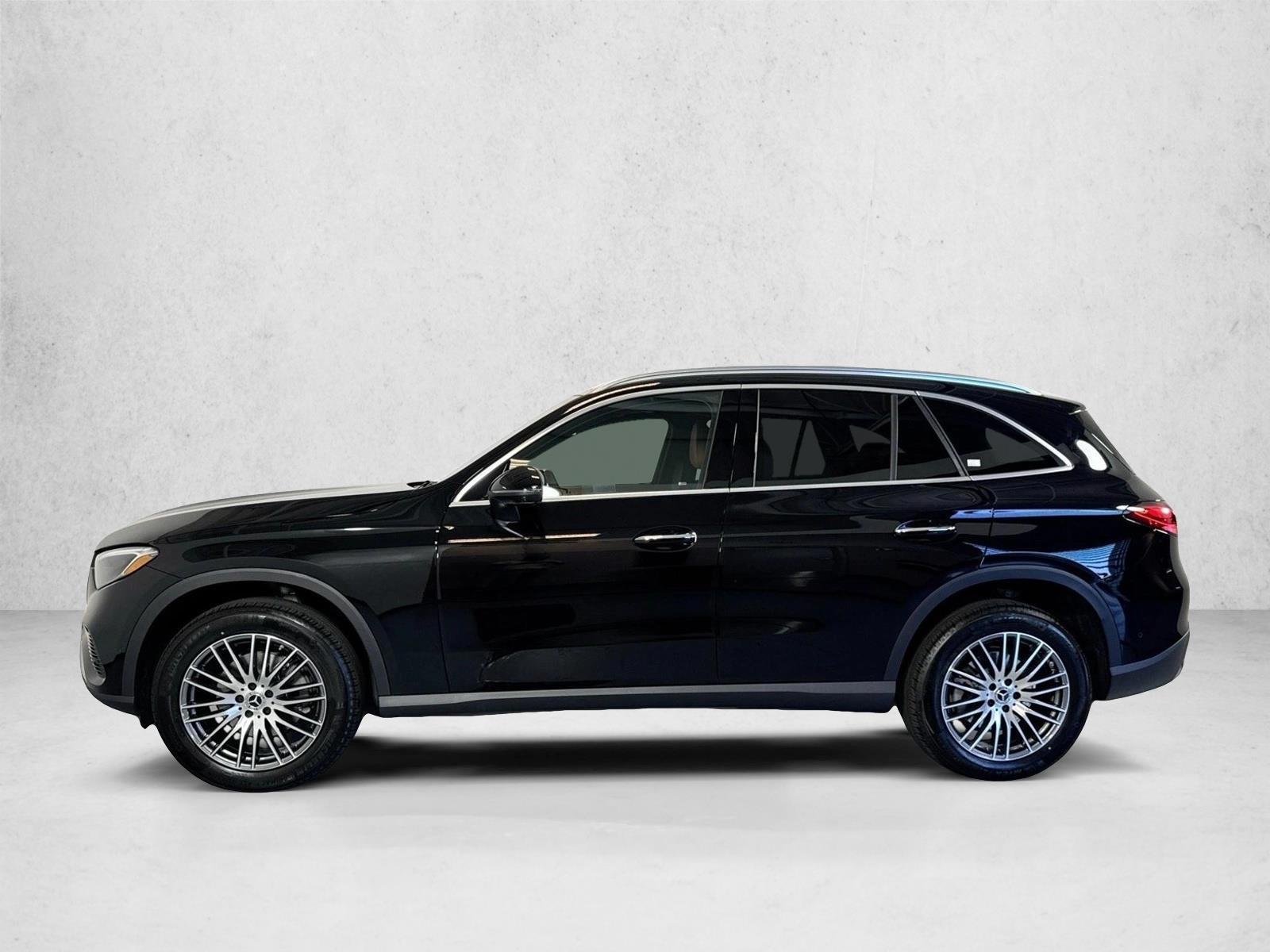 Thumbnail: 2026 Mercedes-Benz GLC - 2