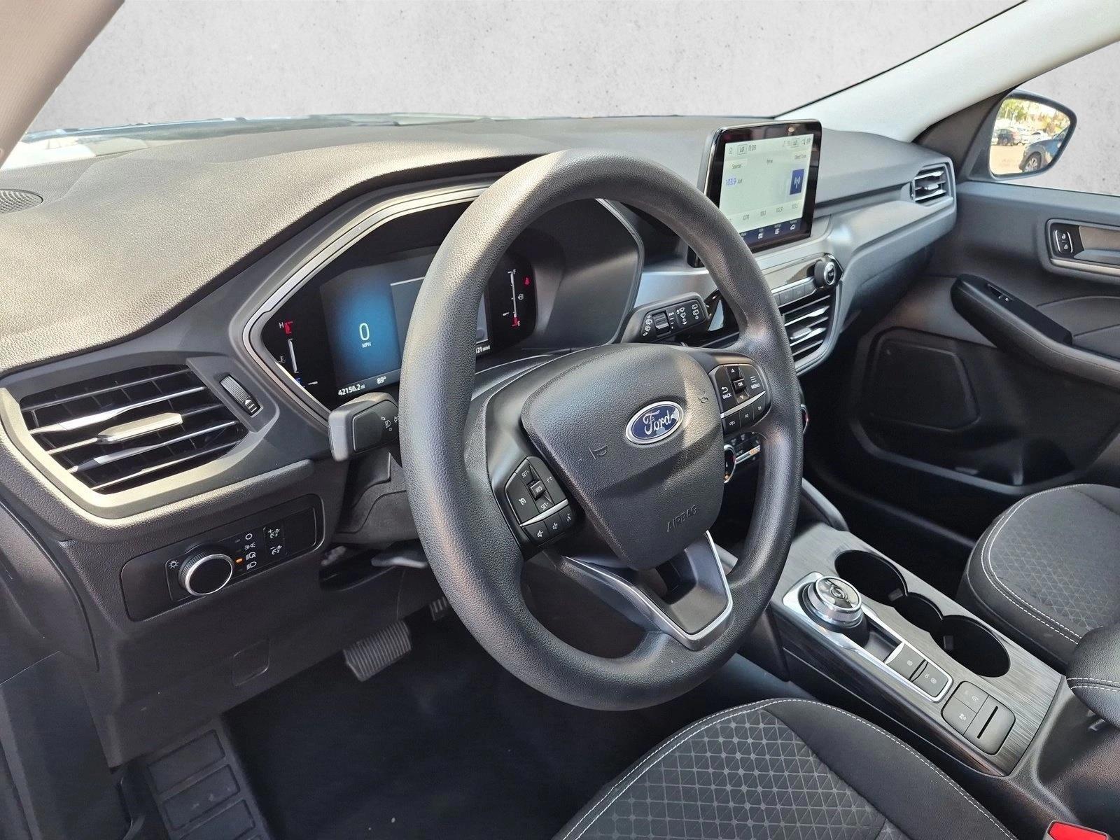 Thumbnail: 2025 Ford Escape - 3