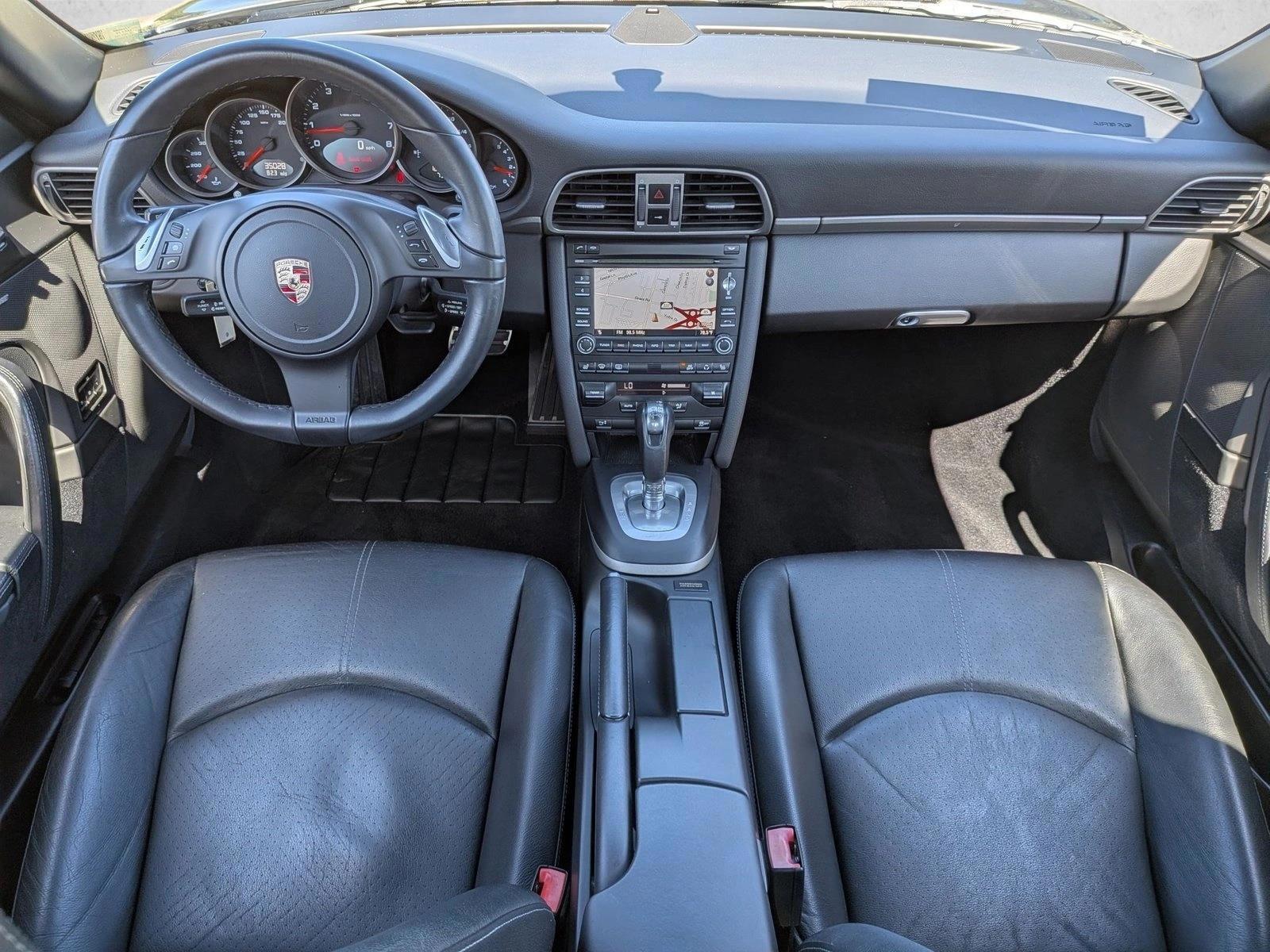 Thumbnail: 2012 Porsche 911 - 4