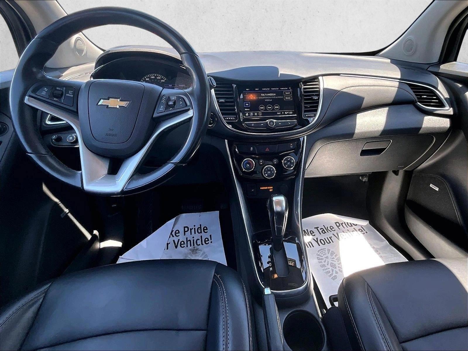 Thumbnail: 2019 Chevrolet Trax - 3