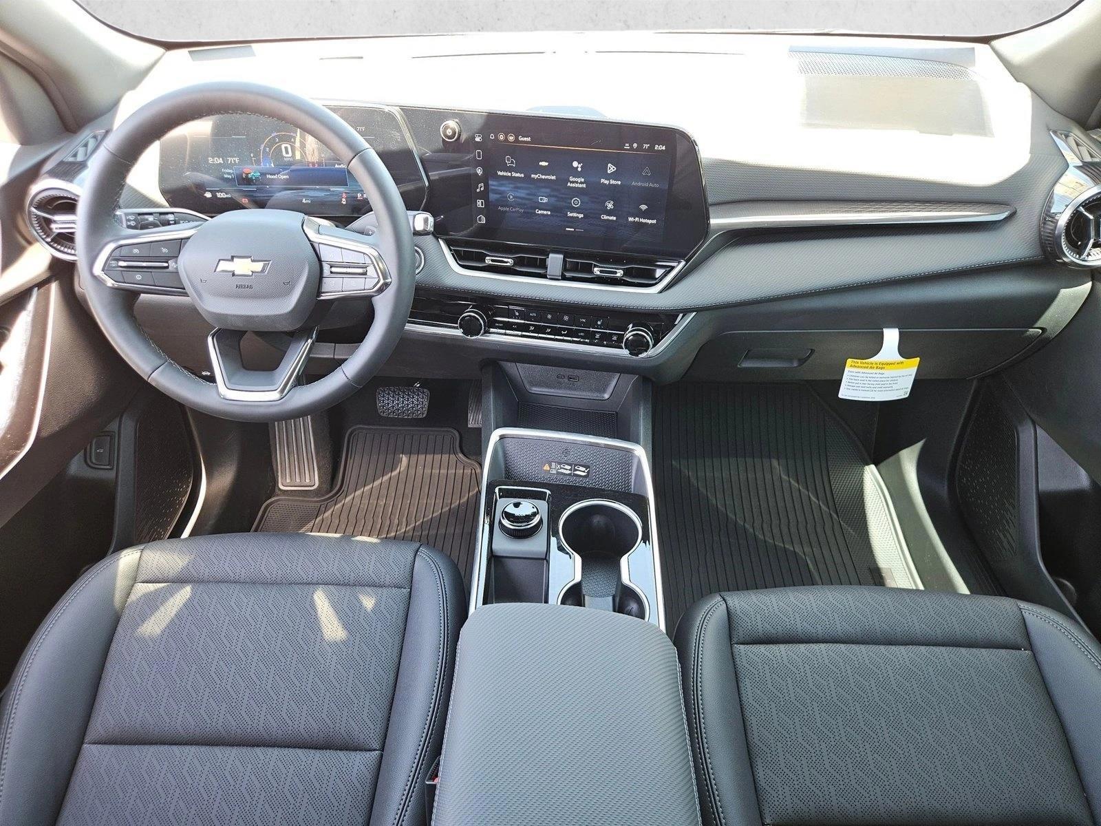 Thumbnail: 2026 Chevrolet Equinox - 4