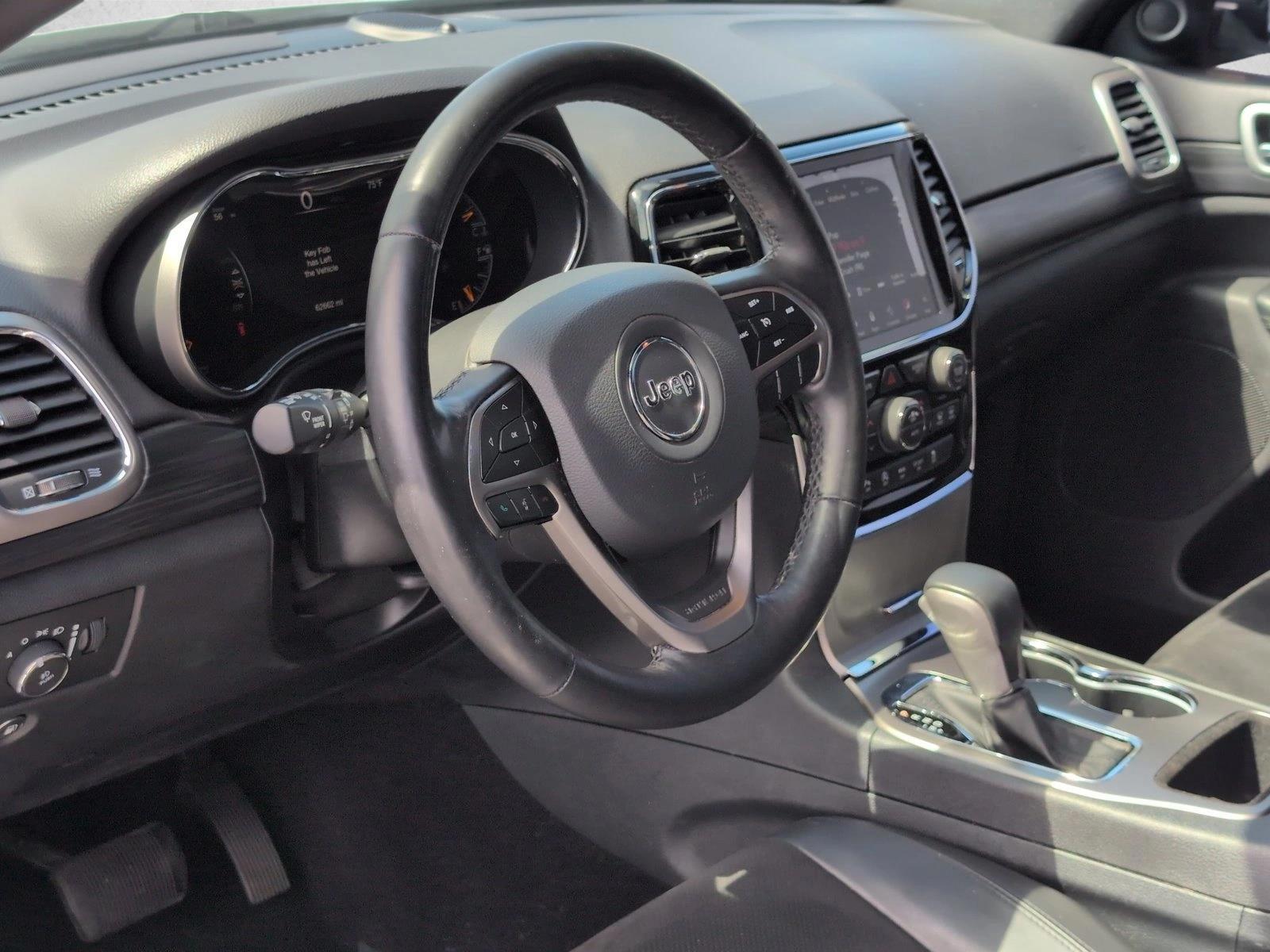 Thumbnail: 2019 Jeep Grand Cherokee - 3