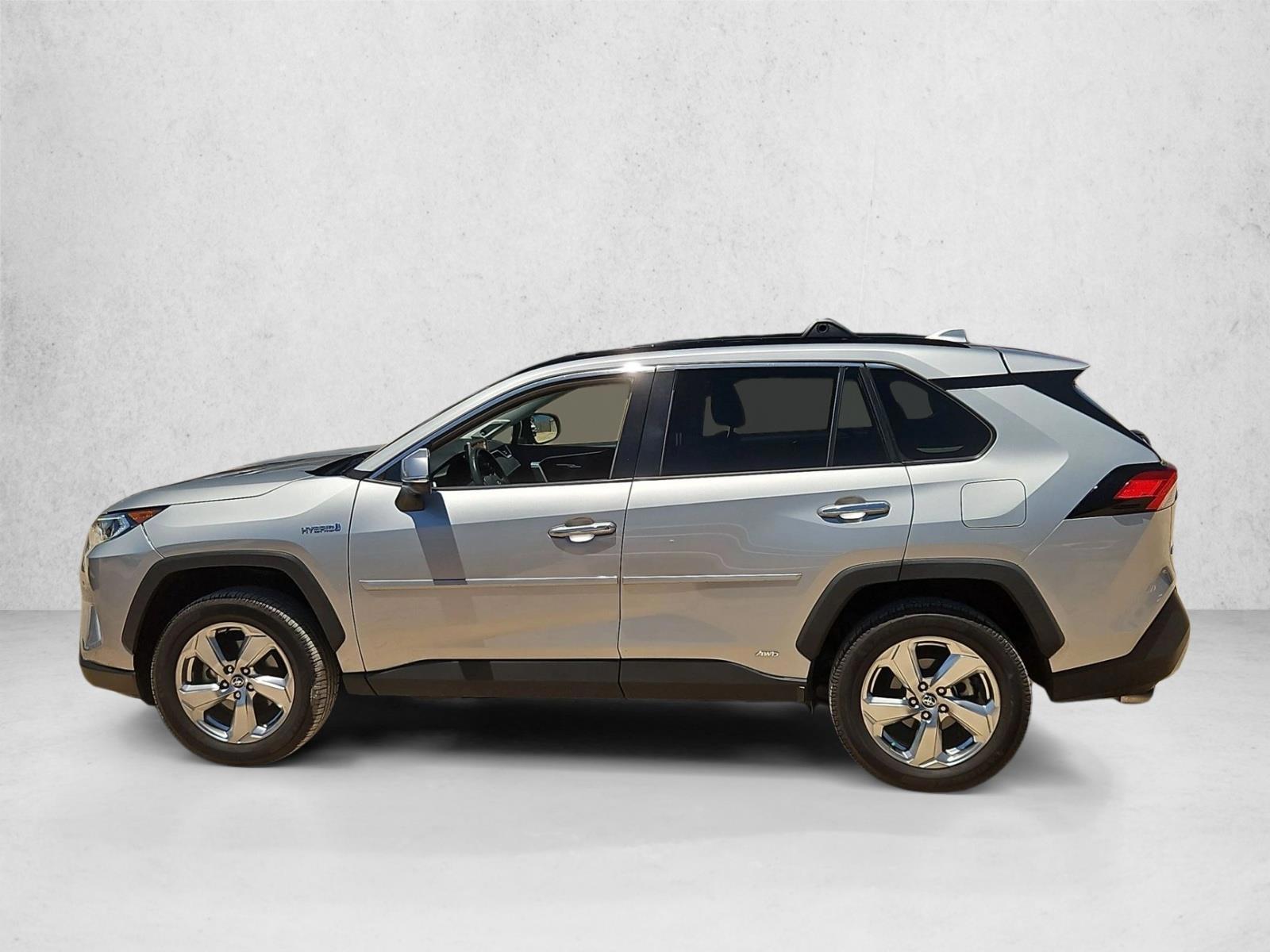 Thumbnail: 2020 Toyota RAV4 - 2