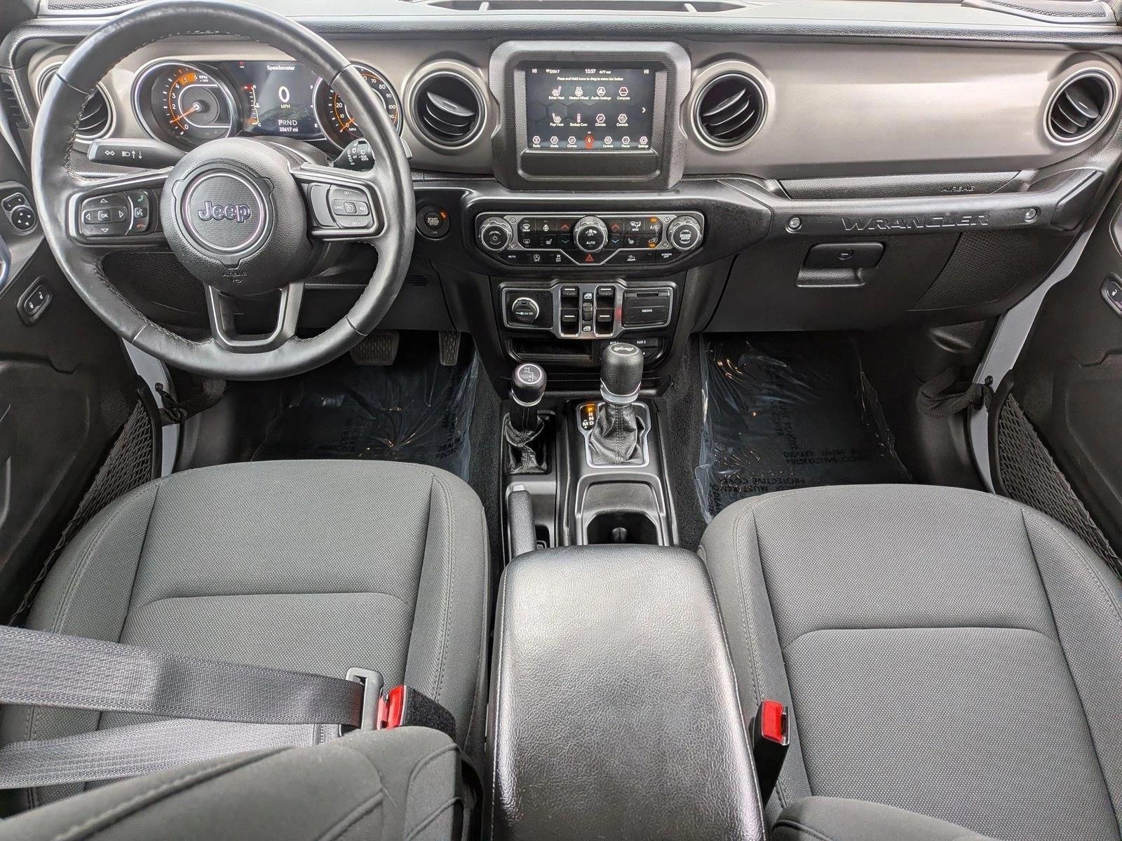 Thumbnail: 2022 Jeep Wrangler - 3