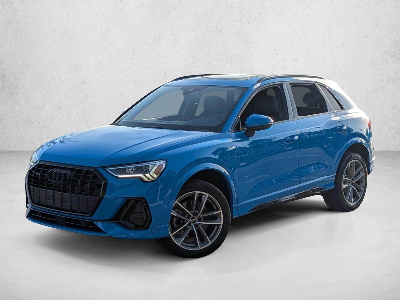 Thumbnail: 2023 Audi Q3 - 1