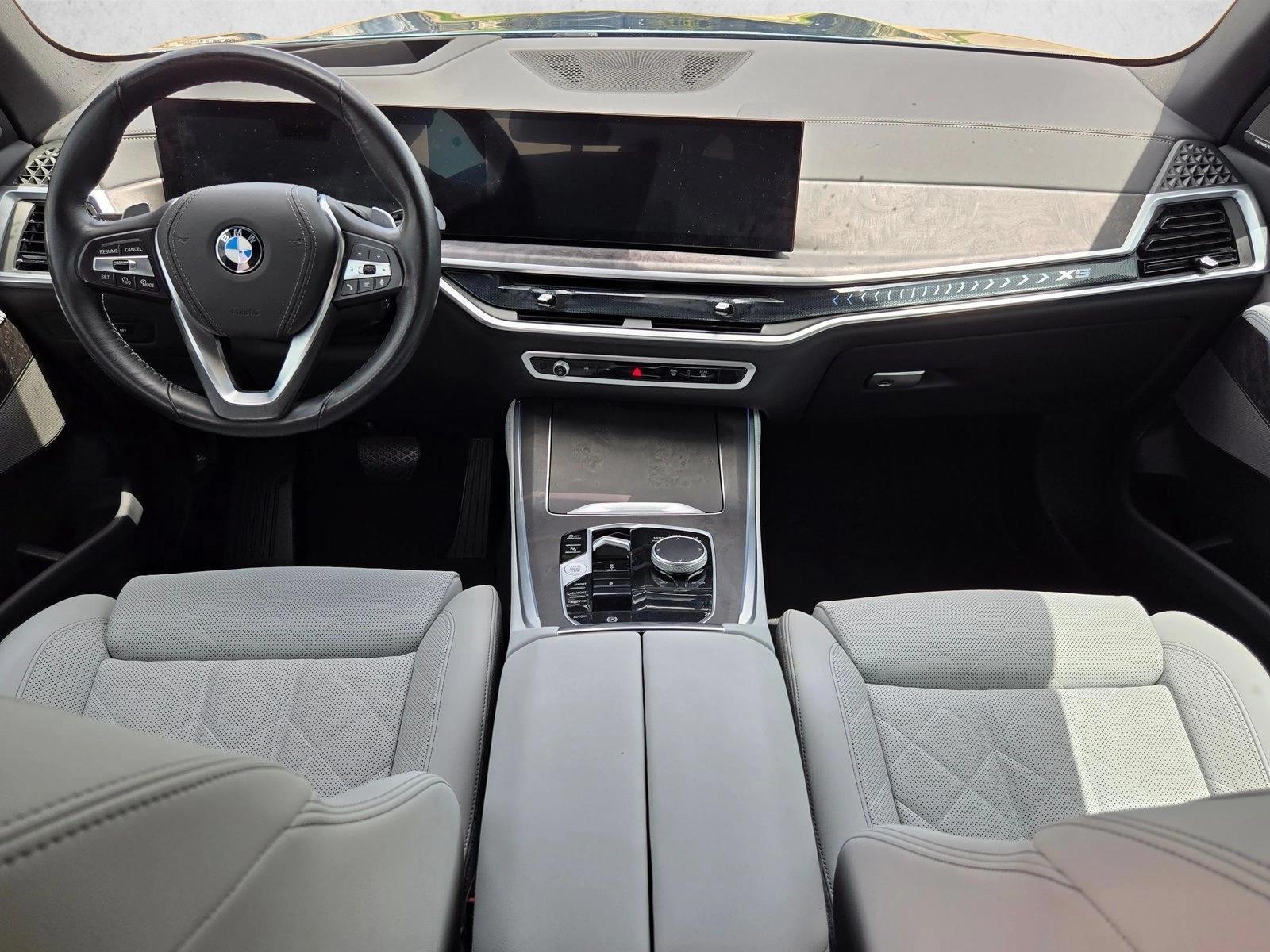 Thumbnail: 2025 BMW X5 - 4