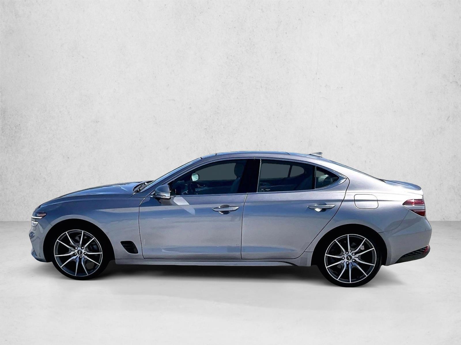 Thumbnail: 2022 Genesis G70 - 2