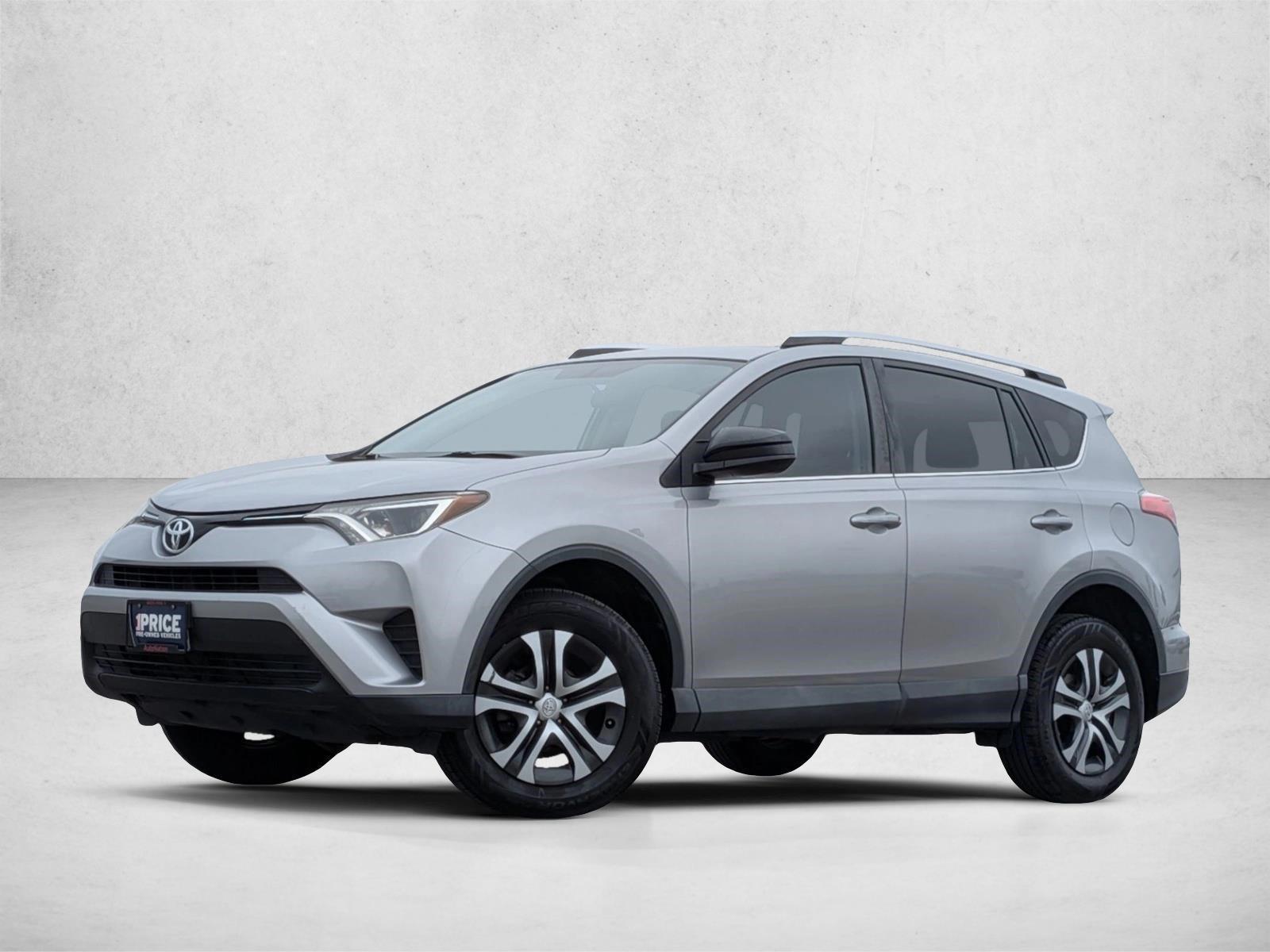 Thumbnail: 2016 Toyota RAV4 - 1