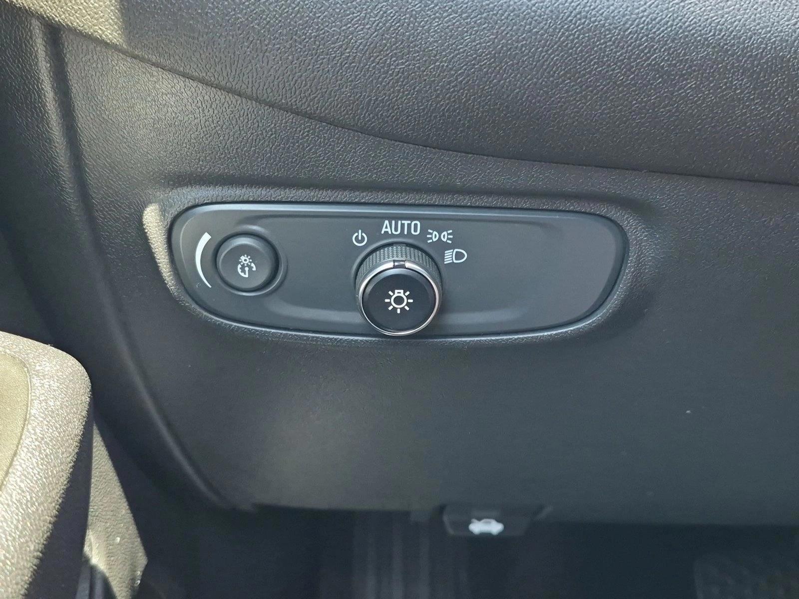 2022 Chevrolet Equinox RS - Photo 18