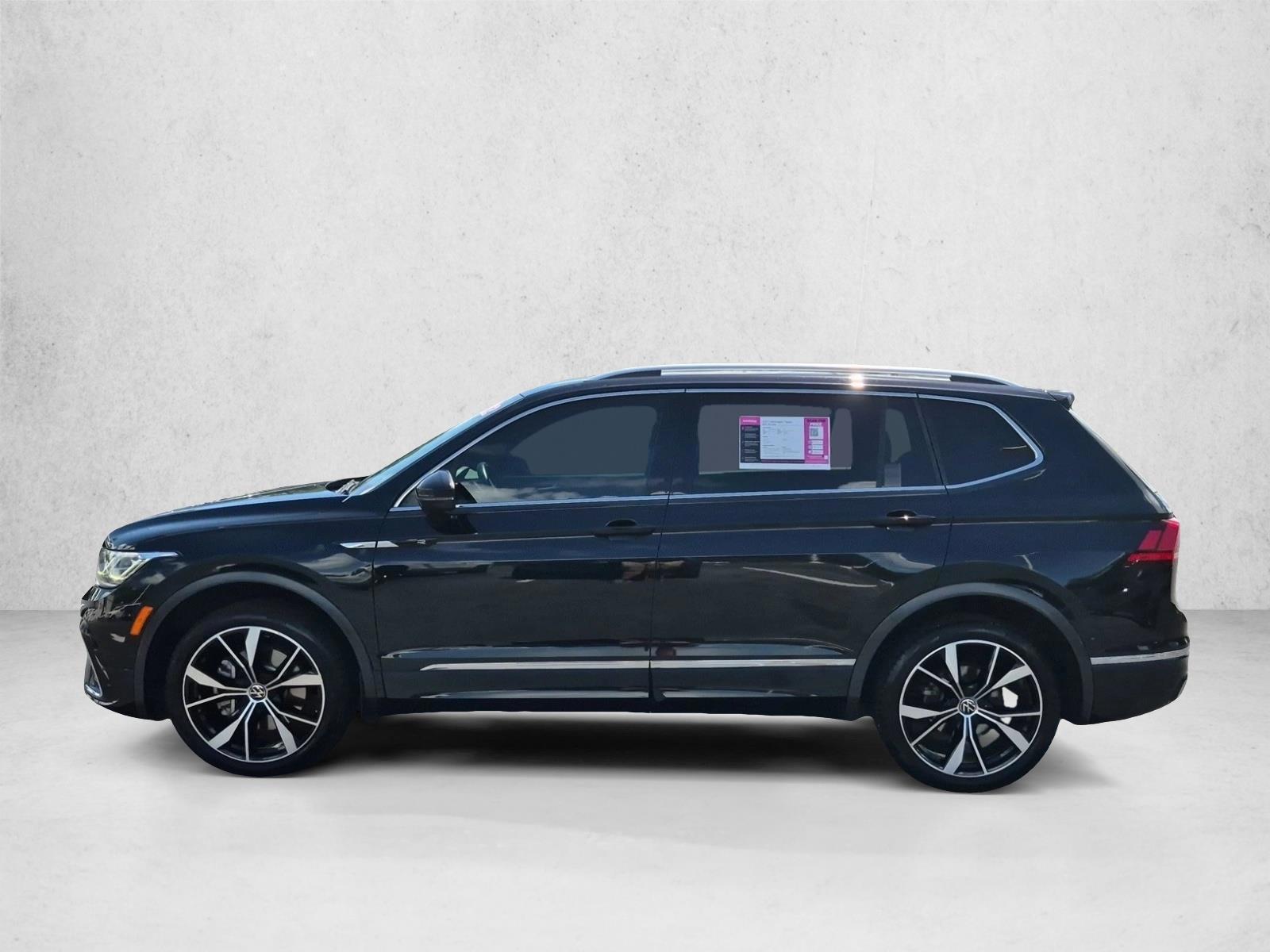 Thumbnail: 2022 Volkswagen Tiguan - 2