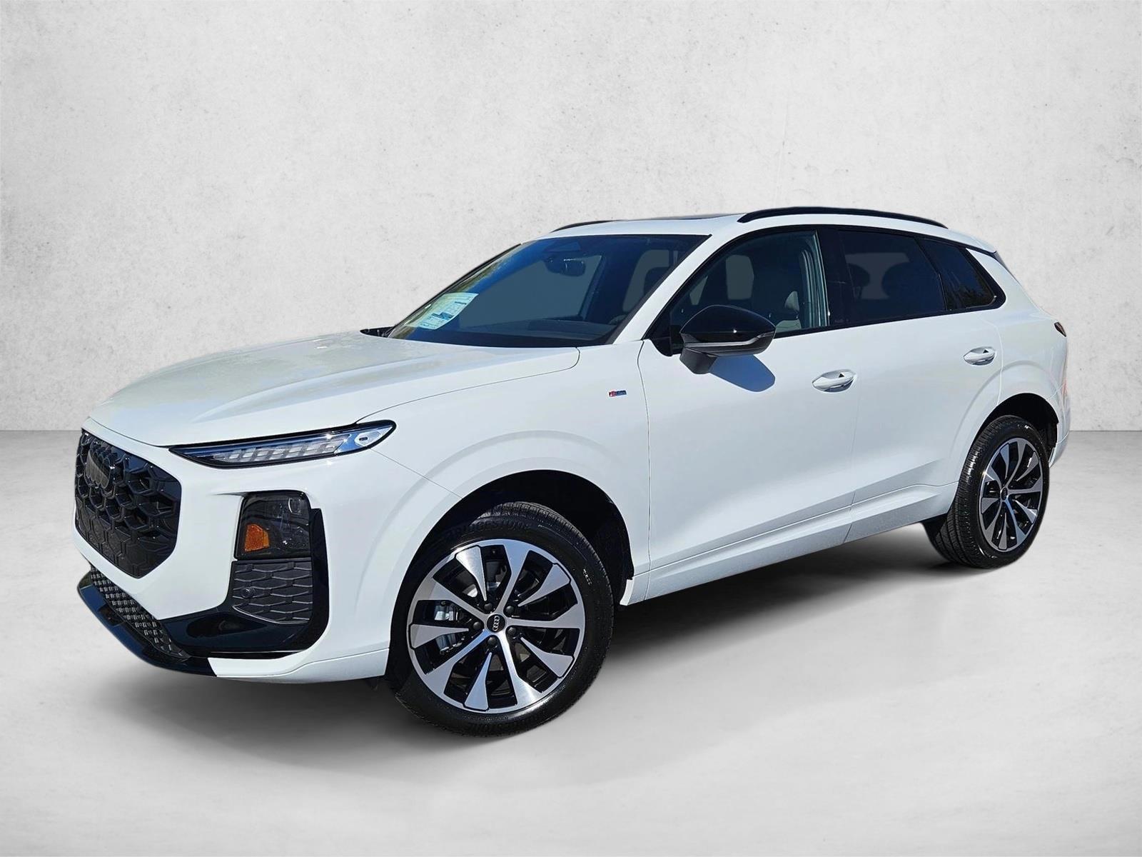 Thumbnail: 2026 Audi Q3 - 1