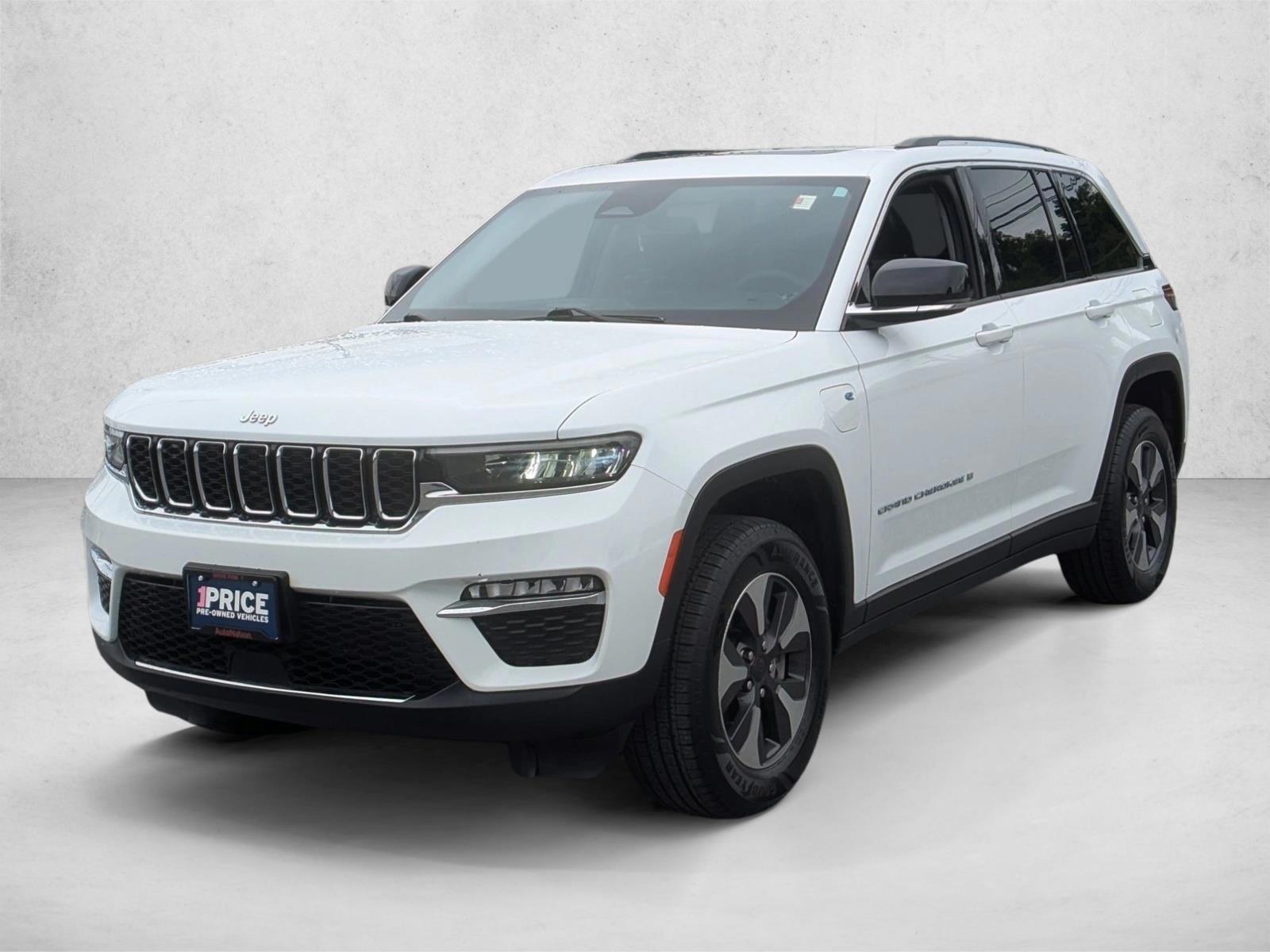 Thumbnail: 2022 Jeep Grand Cherokee - 1
