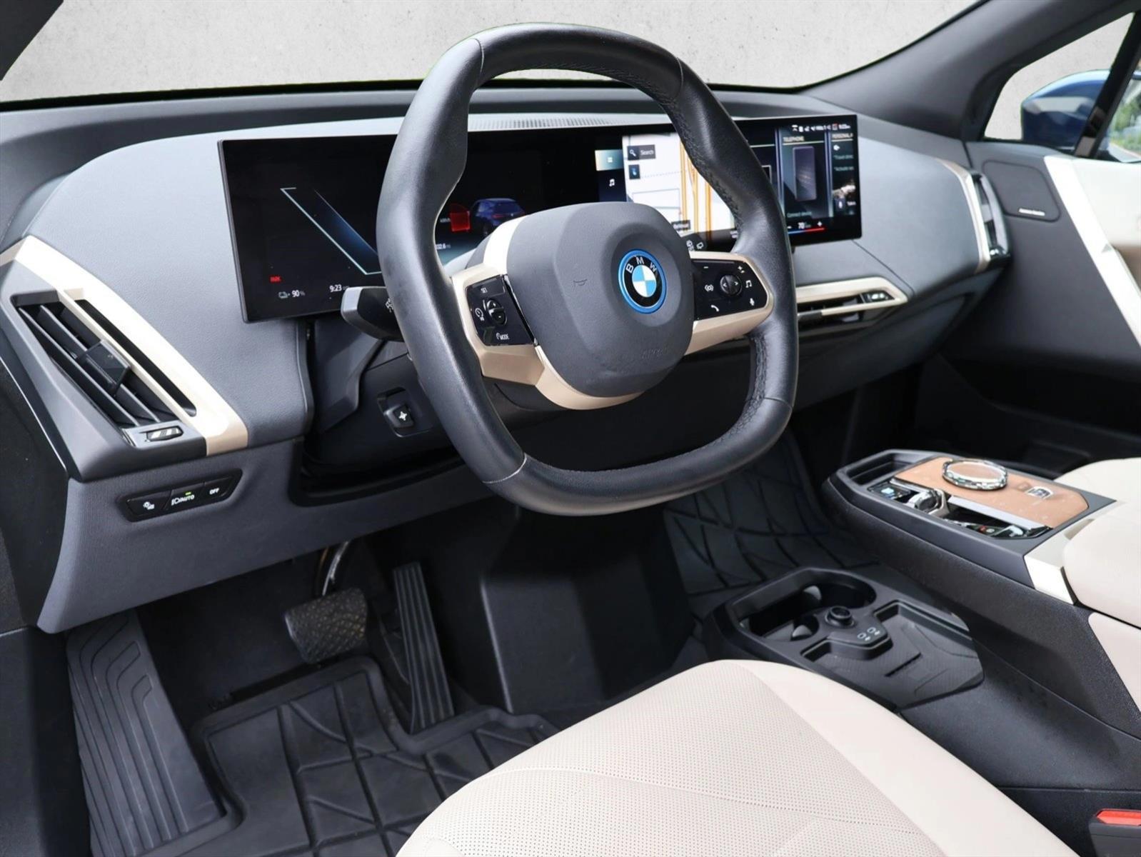 Thumbnail: 2023 BMW iX - 3