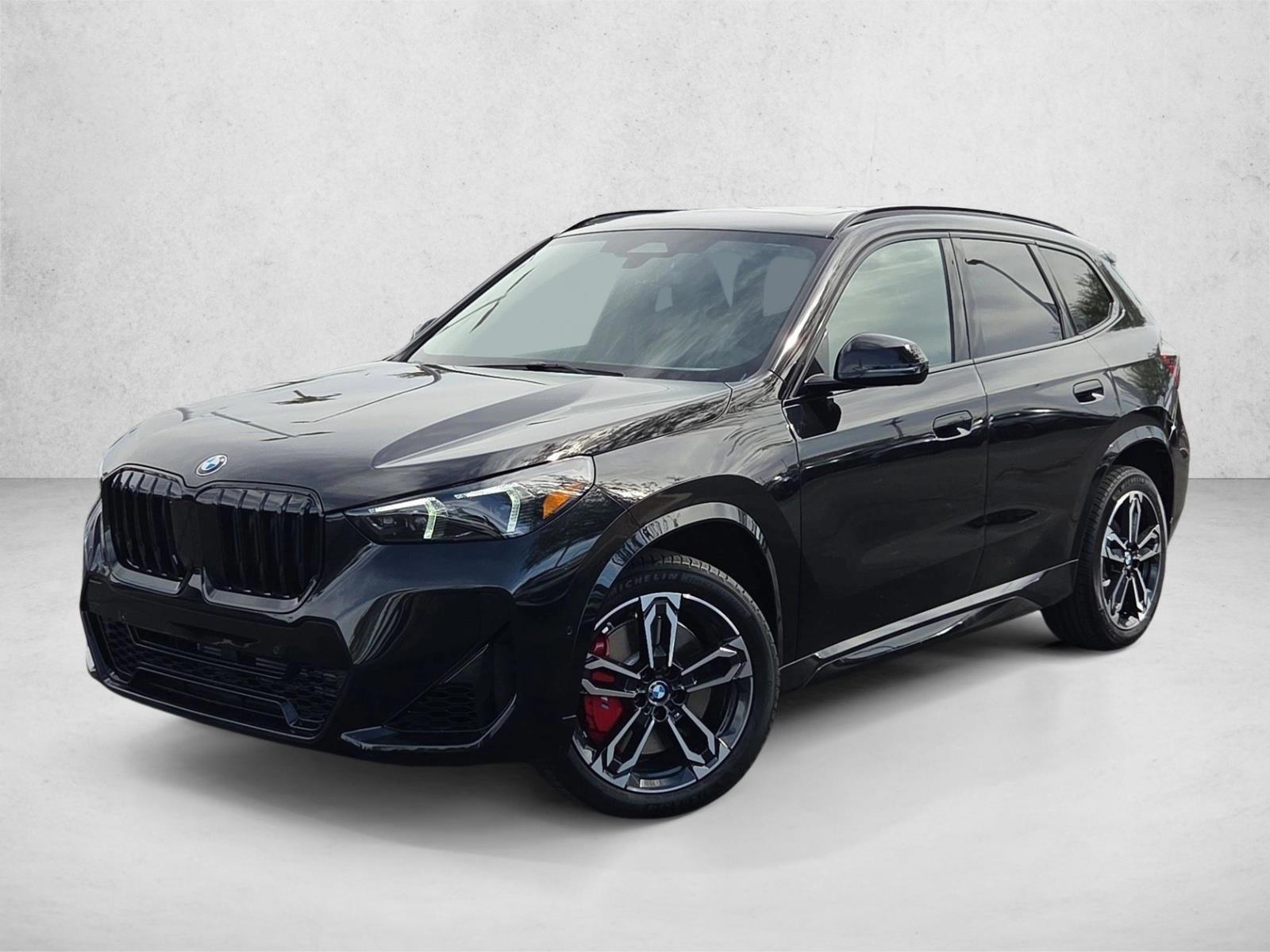 Thumbnail: 2027 BMW X1 - 1