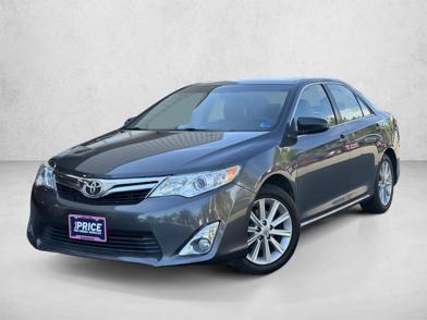2012 Toyota Camry XLE -
                  Leesburg, VA