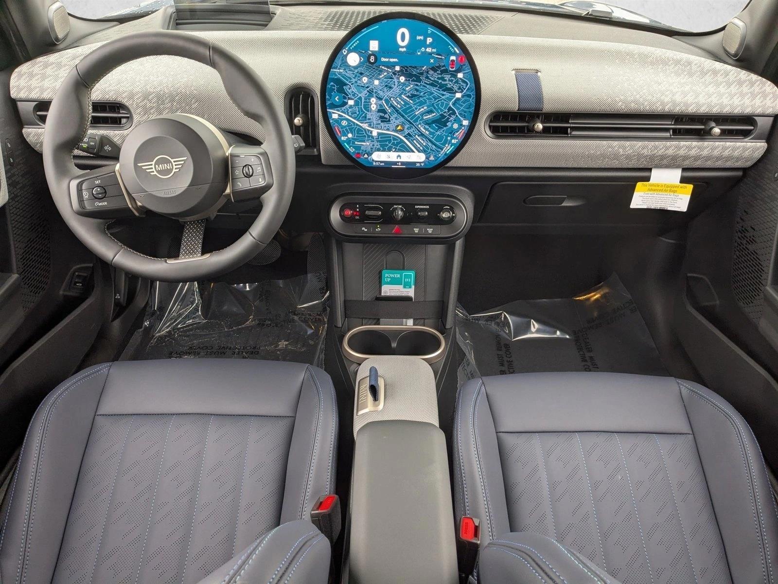 Thumbnail: 2026 MINI Cooper Hardtop - 3