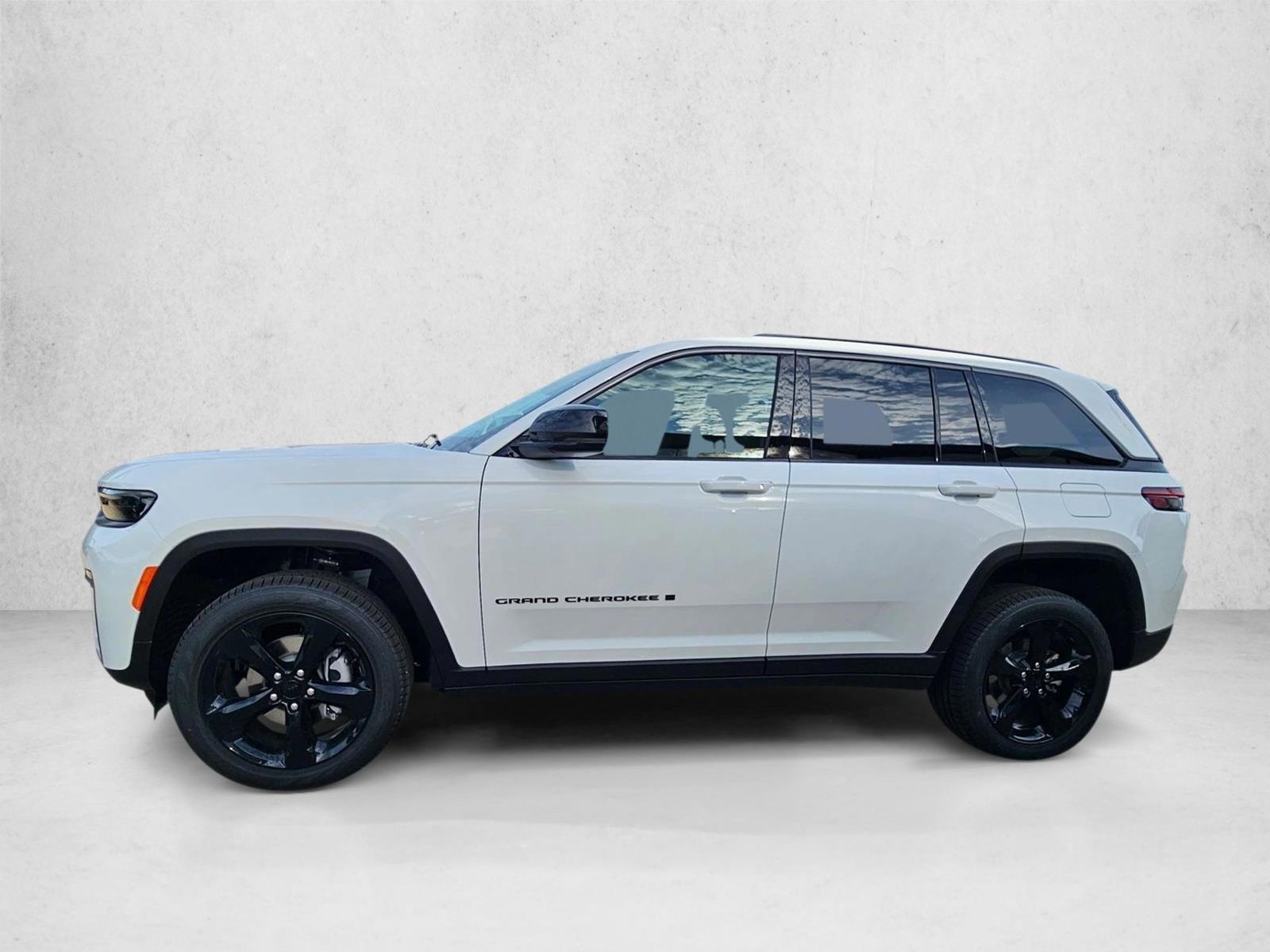 Thumbnail: 2026 Jeep Grand Cherokee - 2