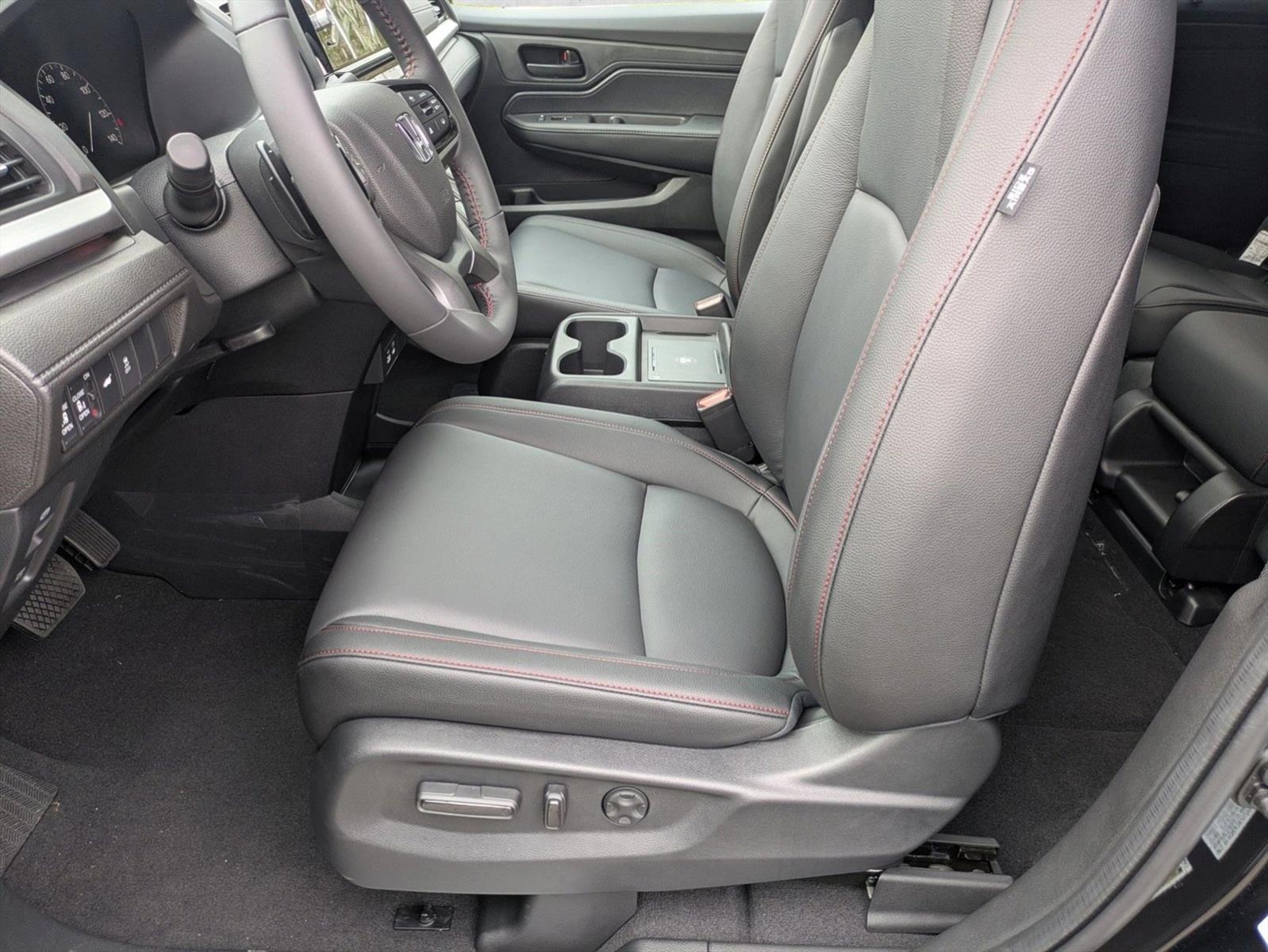 Thumbnail: 2026 Honda Odyssey - 4