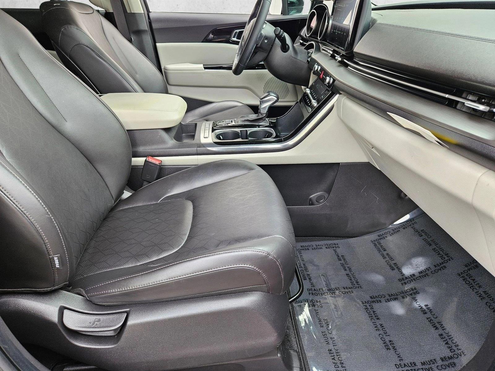 Thumbnail: 2022 Kia Carnival - 6