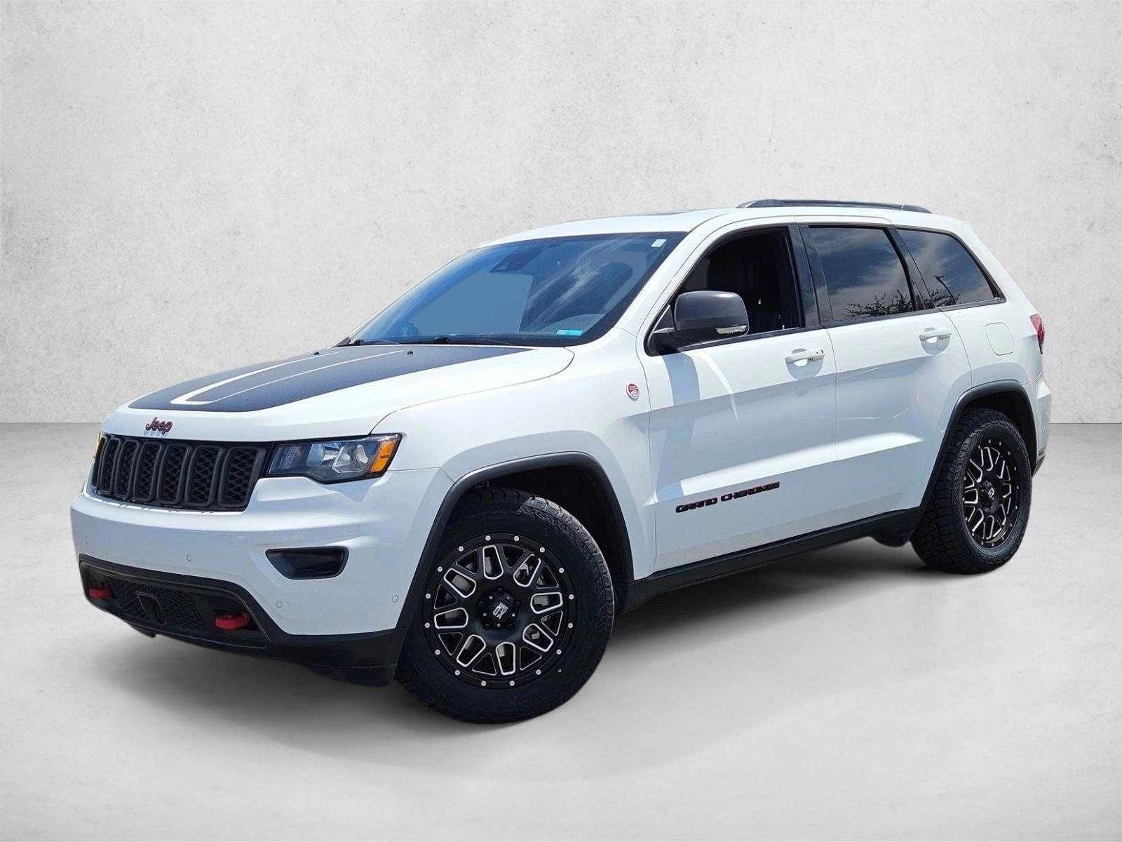 Thumbnail: 2018 Jeep Grand Cherokee - 1