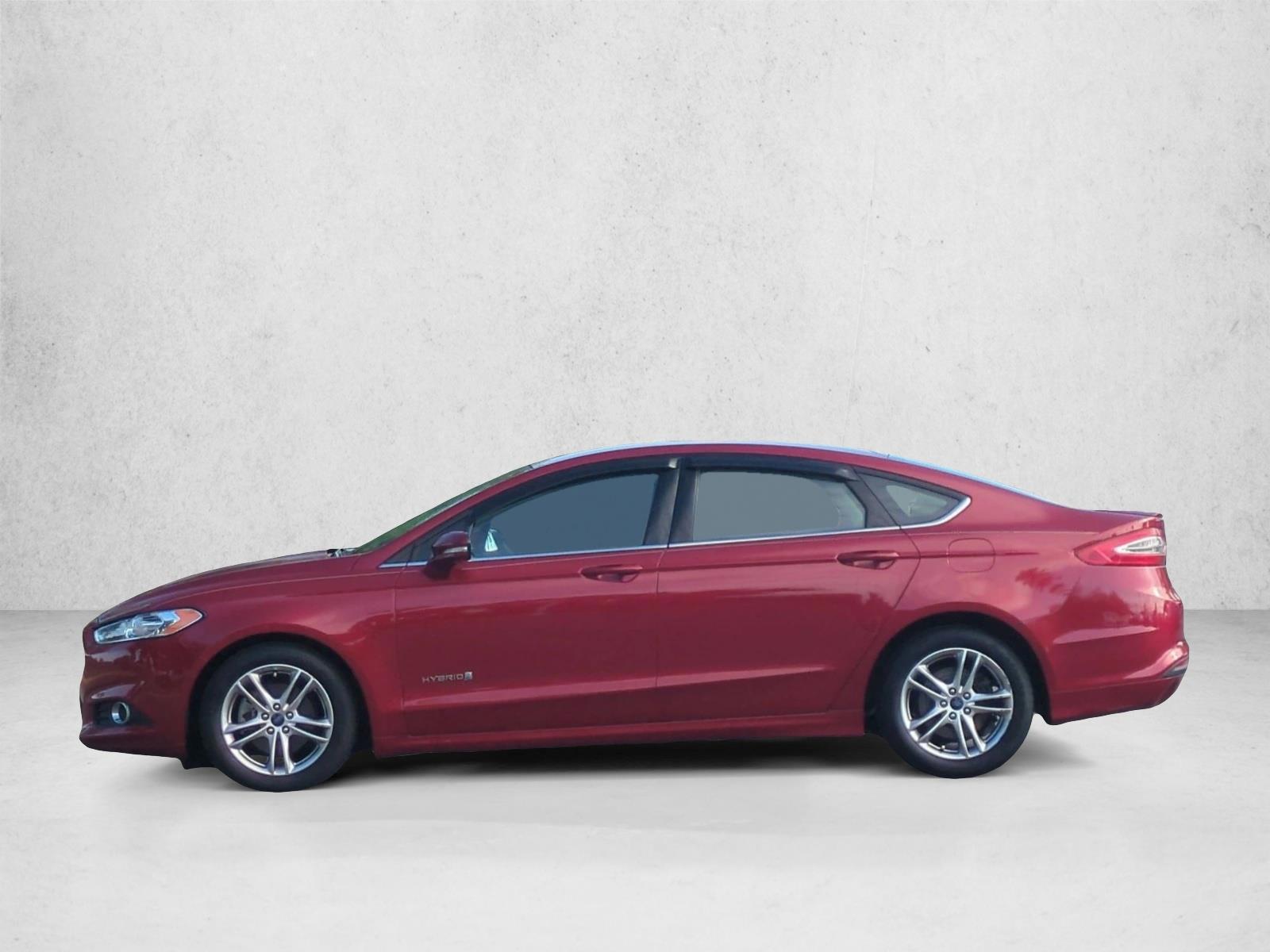 Thumbnail: 2015 Ford Fusion - 2