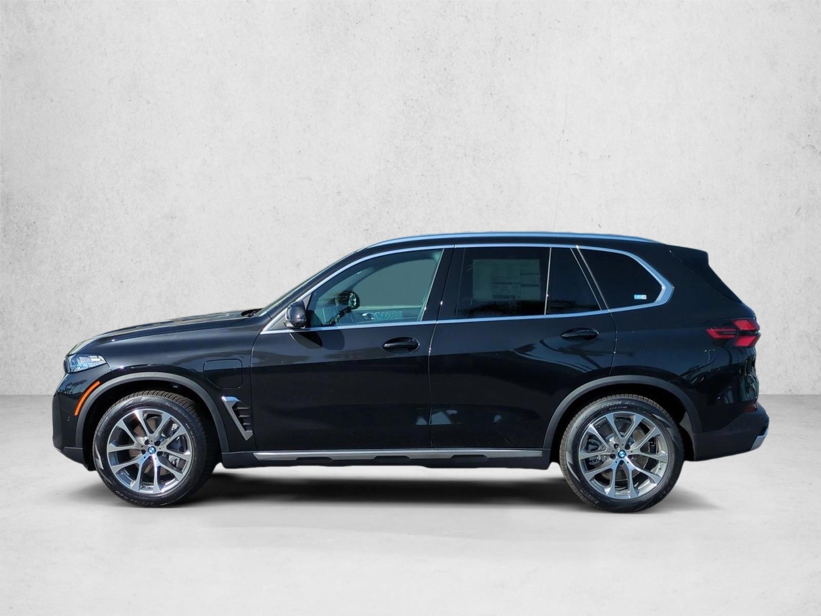 Thumbnail: 2026 BMW X5 - 2