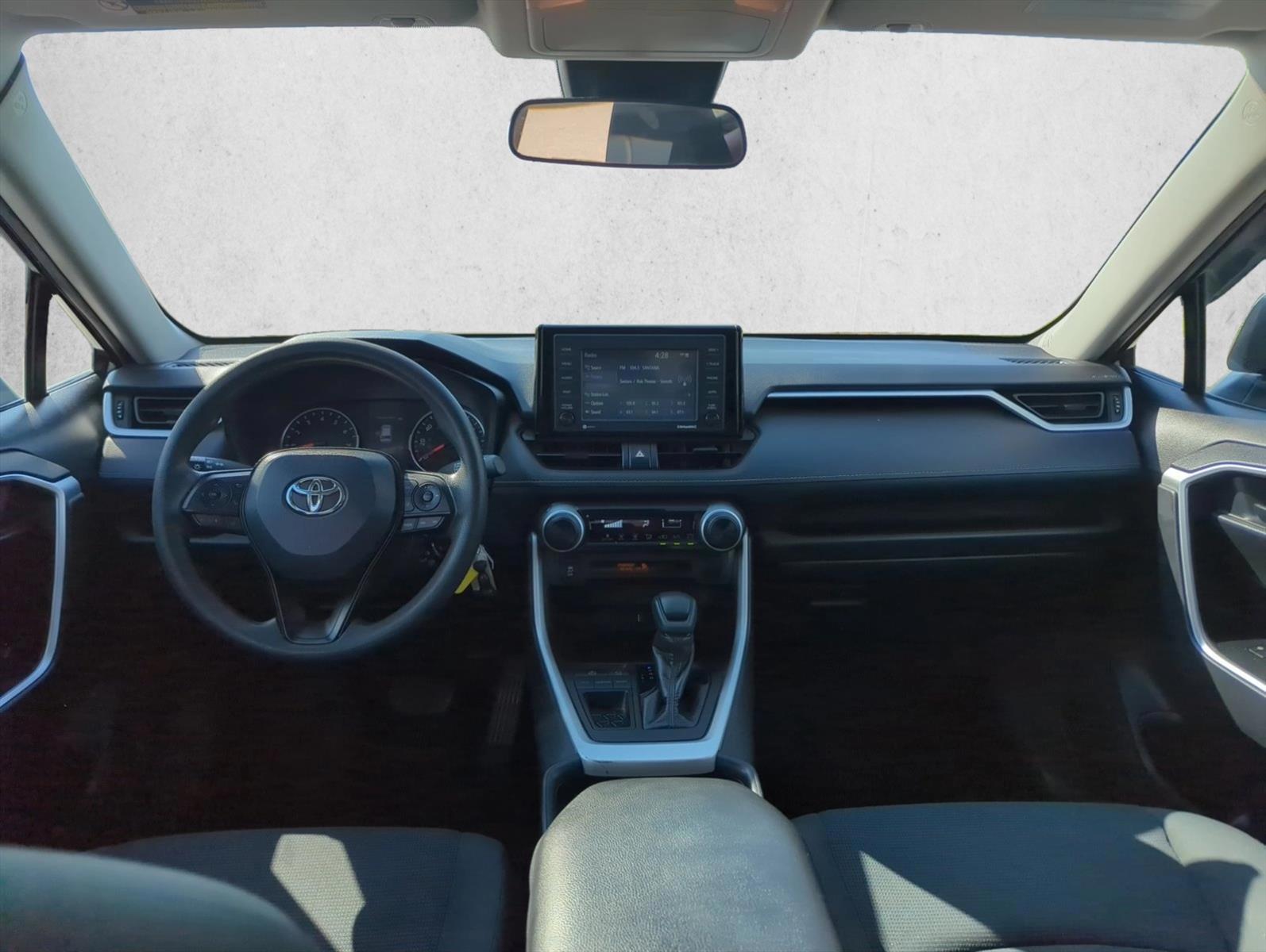 Thumbnail: 2020 Toyota RAV4 - 3