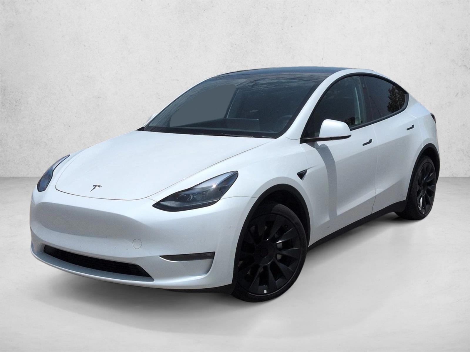 Thumbnail: 2023 Tesla Model Y - 1