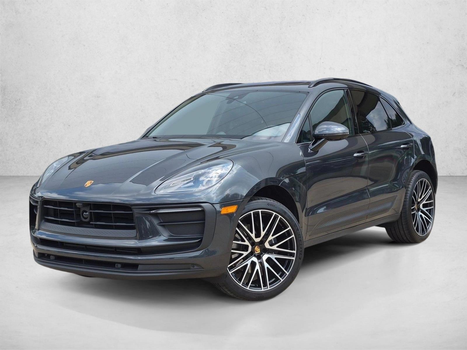 Thumbnail: 2026 Porsche Macan - 1