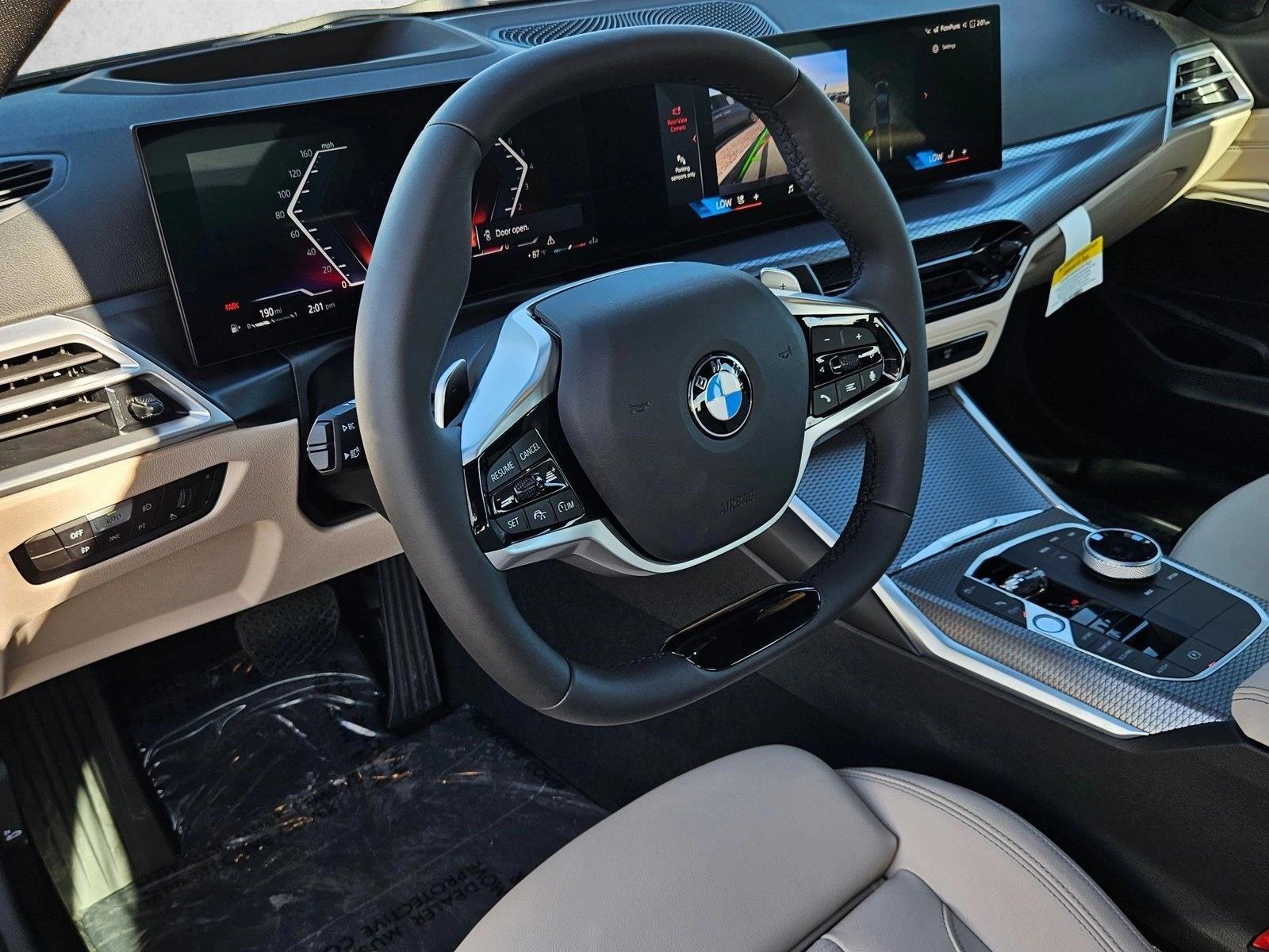 Thumbnail: 2026 BMW 3 Series - 3