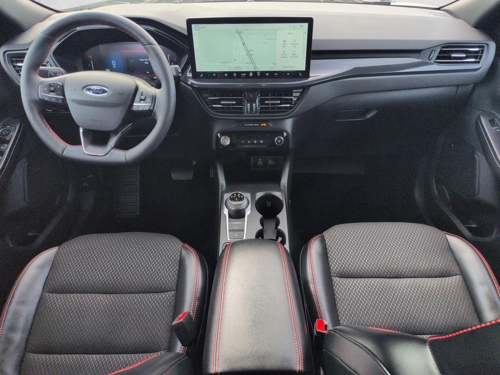 Thumbnail: 2025 Ford Escape - 3