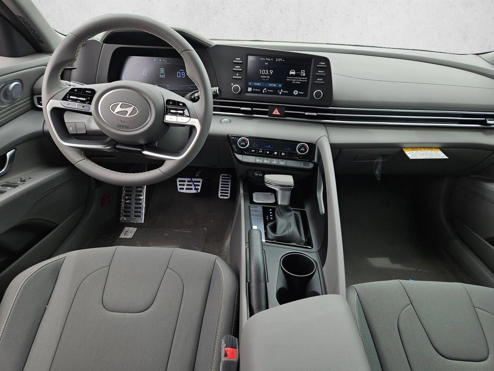 Thumbnail: 2026 Hyundai Elantra - 3