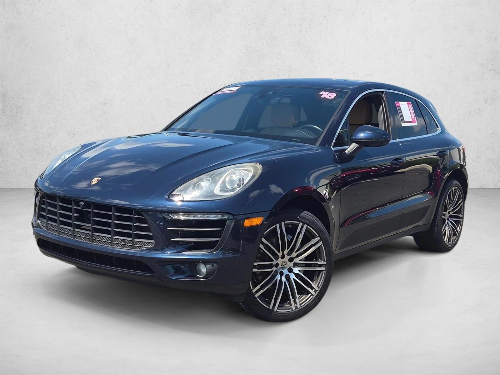 Thumbnail: 2018 Porsche Macan - 1