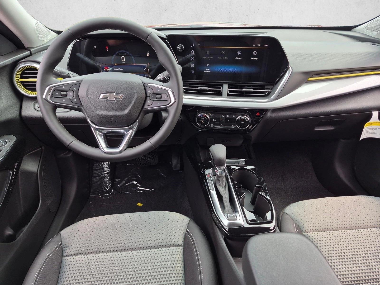 Thumbnail: 2026 Chevrolet Trax - 3