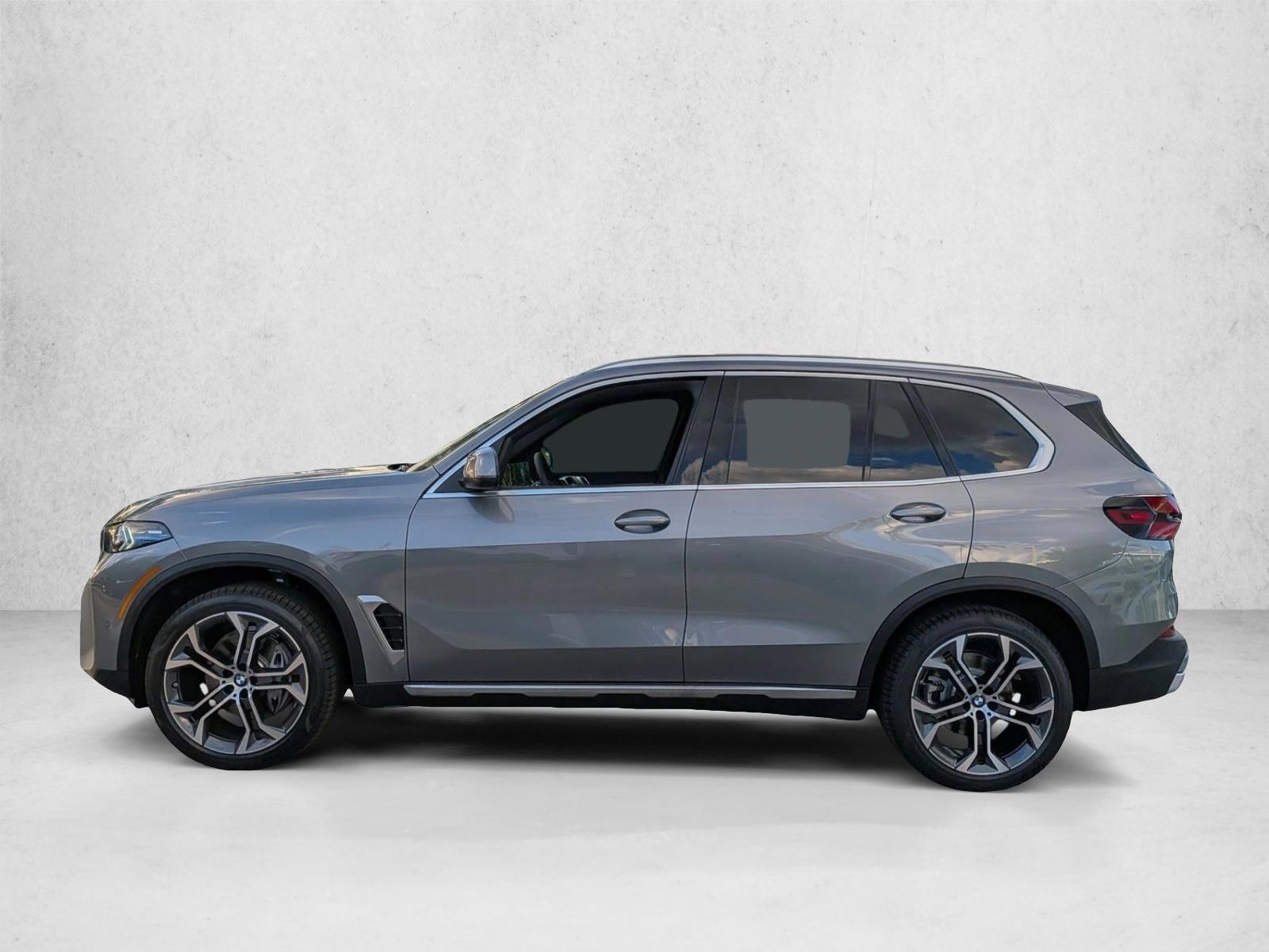 Thumbnail: 2026 BMW X5 - 2