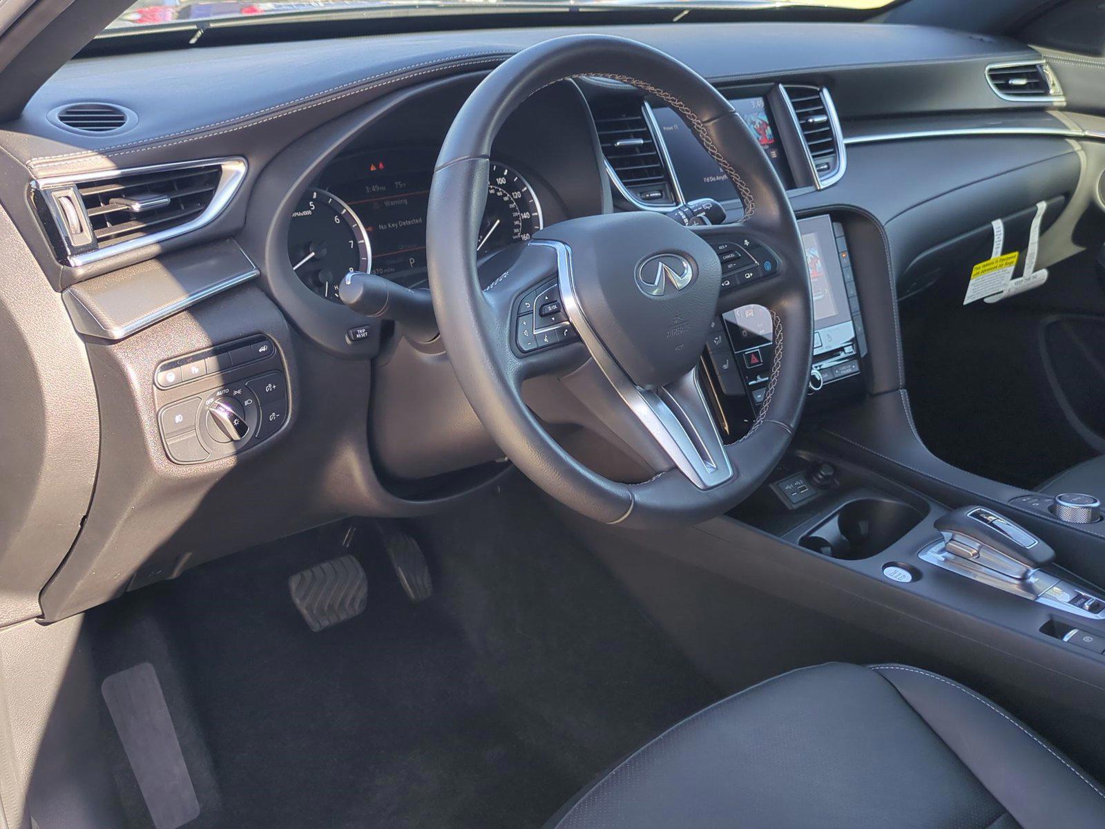 2025 INFINITI QX55 Luxe - Photo 10