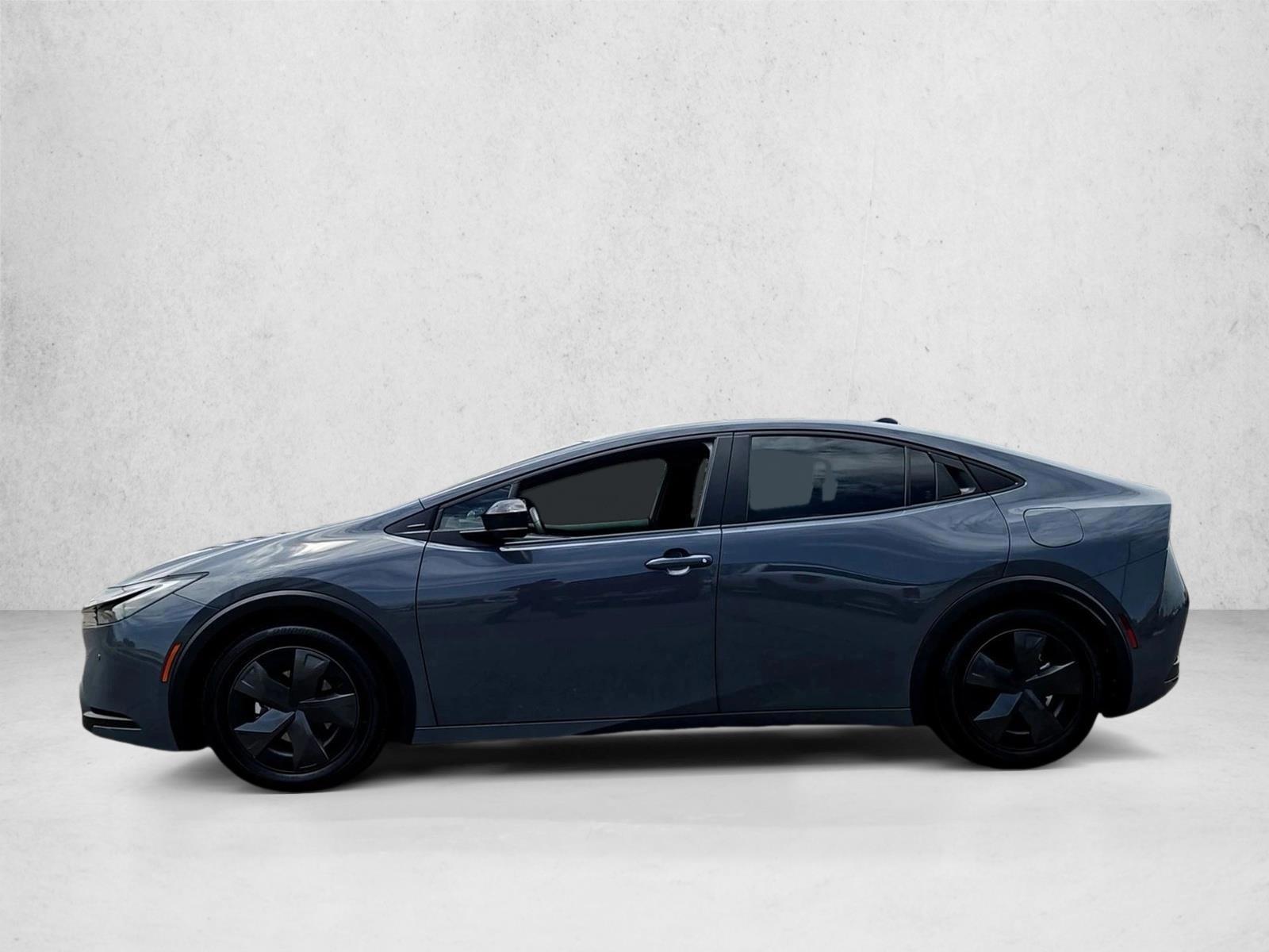 Thumbnail: 2025 Toyota Prius - 4